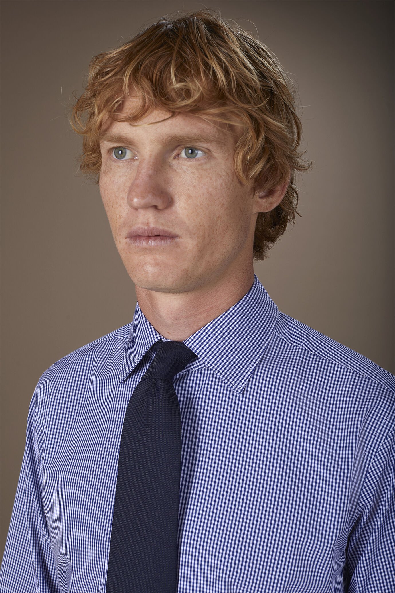 Men's shirt with classic collar in 100% cotton with gingham pattern image number 2