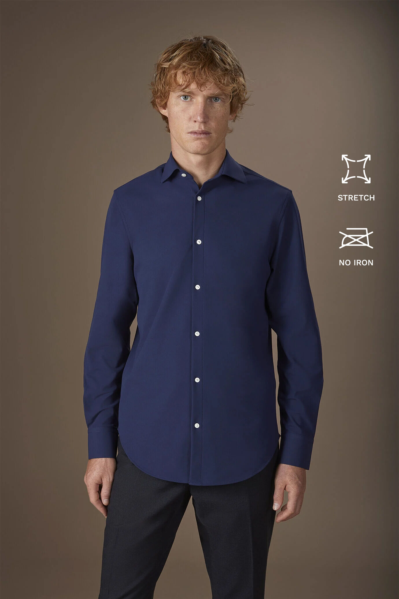 Herrenhemd mit klassischem Kragen aus Oxford-Stoff Stretch-Ausführung image number 0