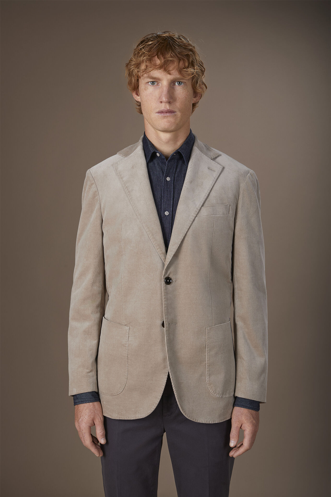 Giacca uomo monopetto in velluto regular fit image number 1
