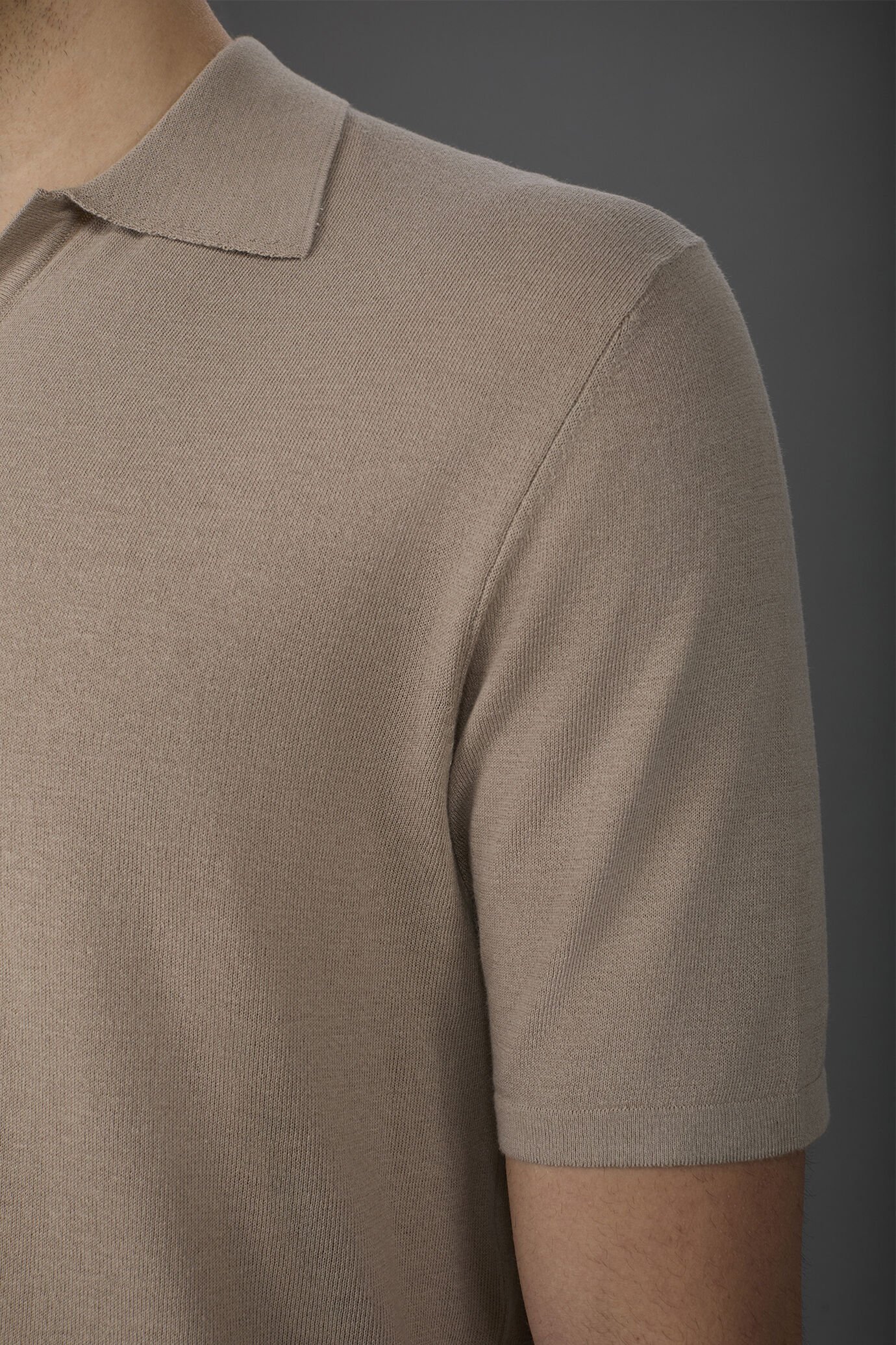 Polo homme en maille, manches courtes, col derby, 100% coton crêpe image number 3