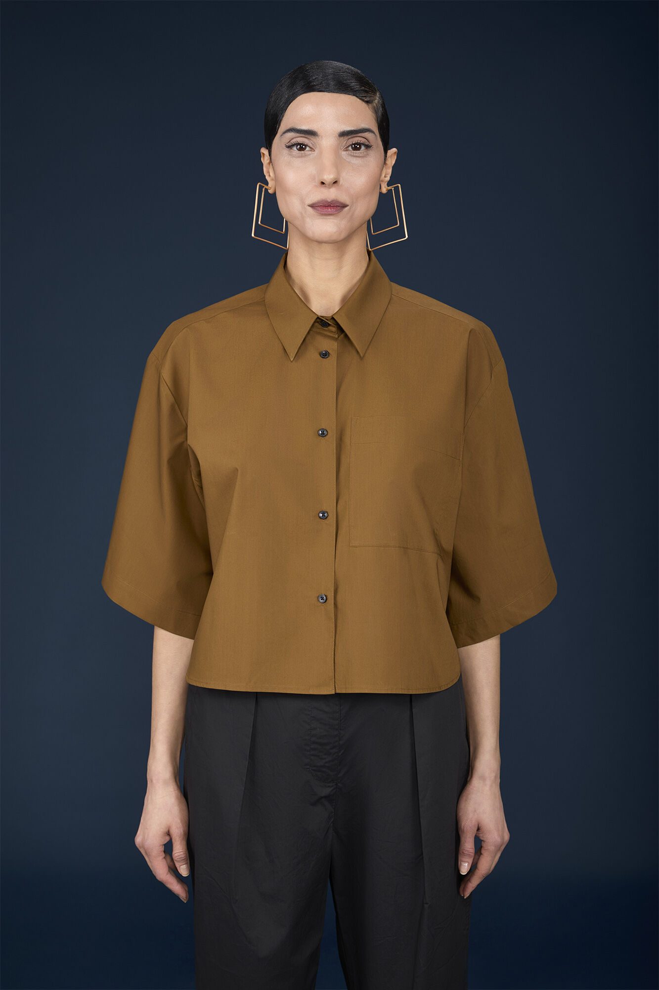 DOPPELGANGER - lucy_x9 Women's boxy shirt with short sleeves and rounded hem