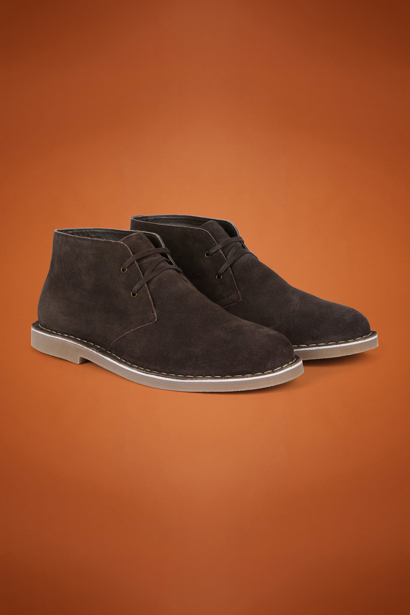 Men's desert shoes in 100% genuine suede with rubber soles image number 1