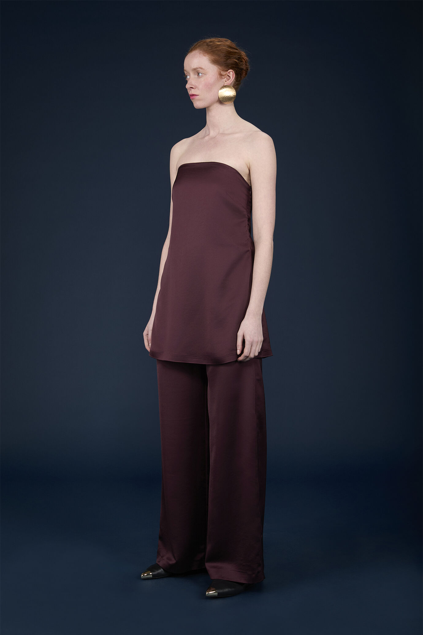 Top donna svasato senza spalline con elastico image number 2