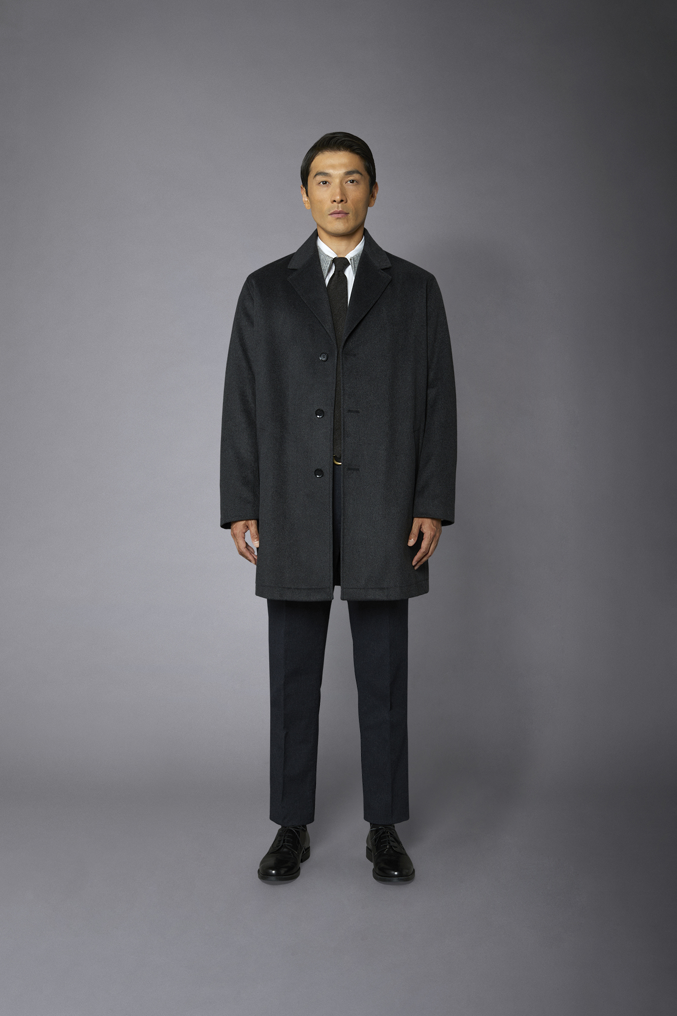 Men's classic single-breasted wool blend coat image number null