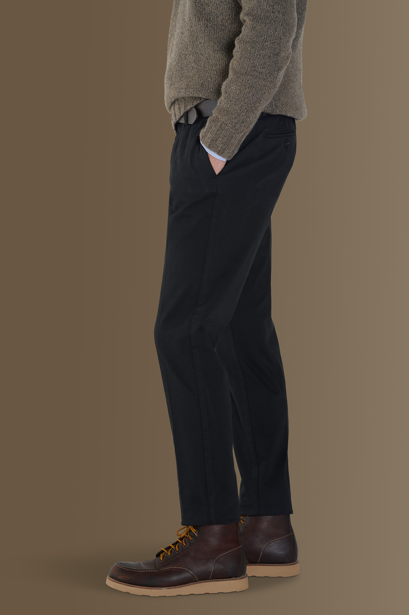 Pantalone classico chino twill elasticizzato image number null