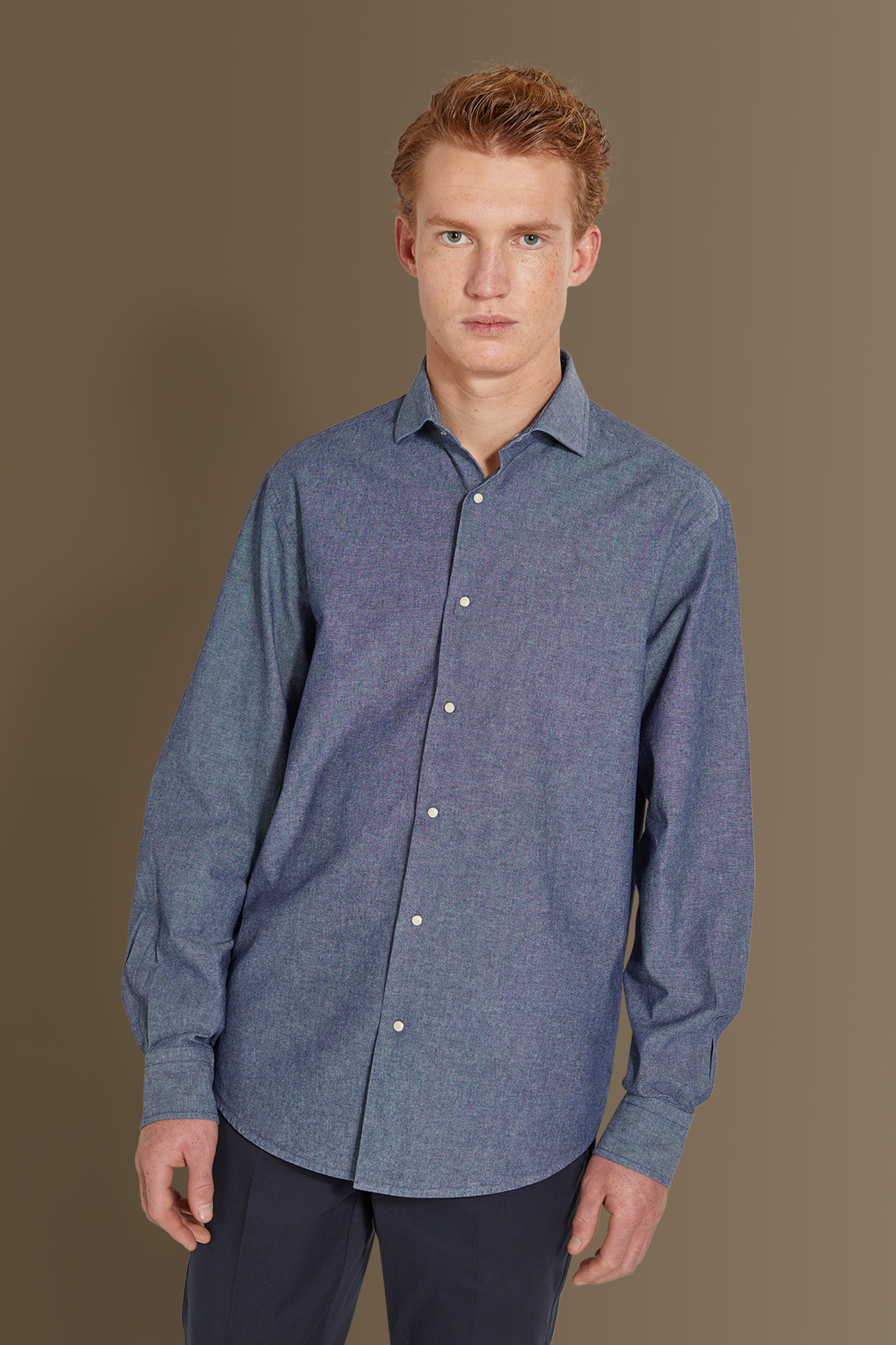 Camicia casual uomo collo francese tessuto chambray image number null