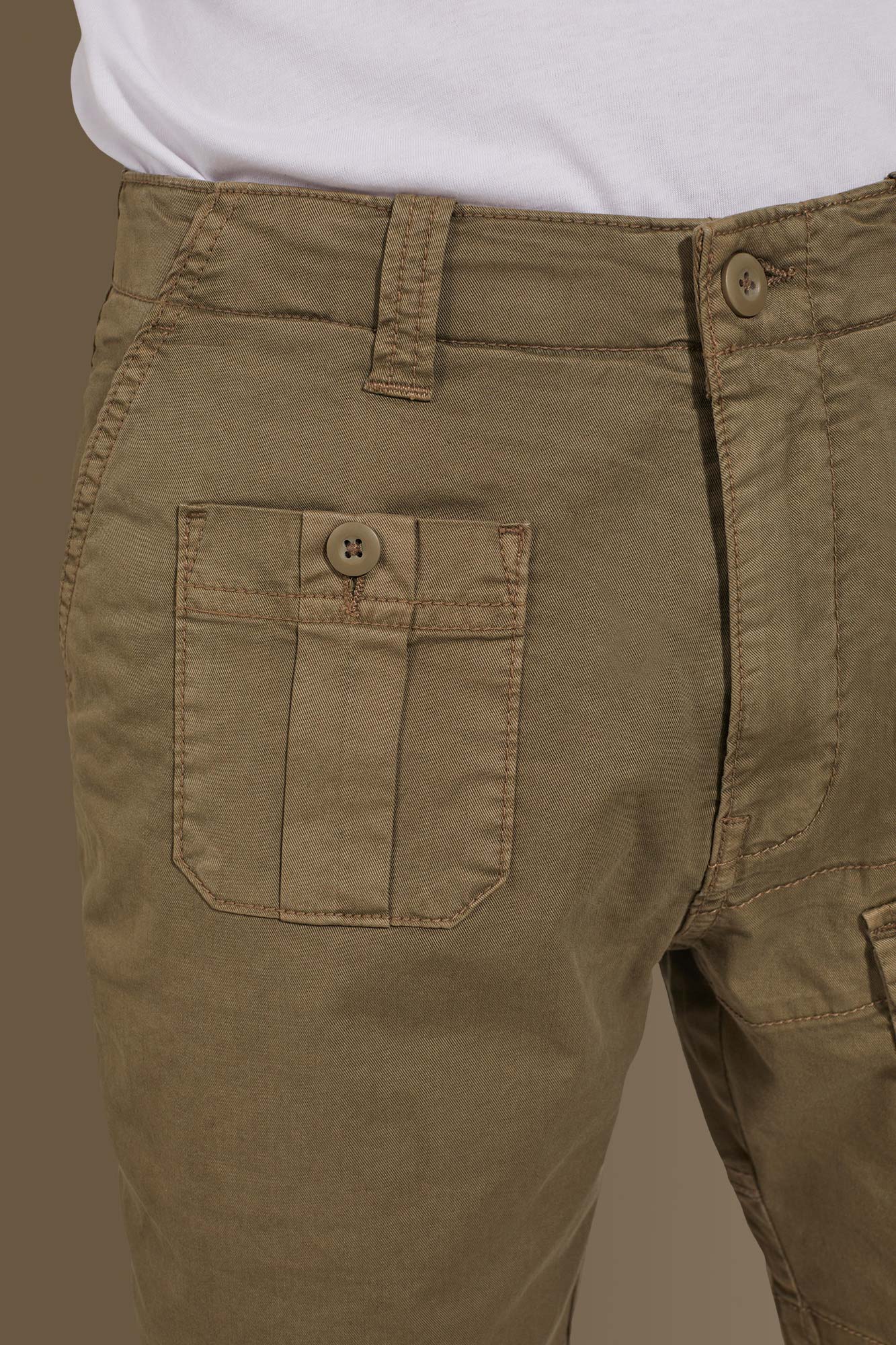 ARIAT Camicia Elasticizzata con Medaglione Resistente alle Rughe, Bianco, XS Uomo