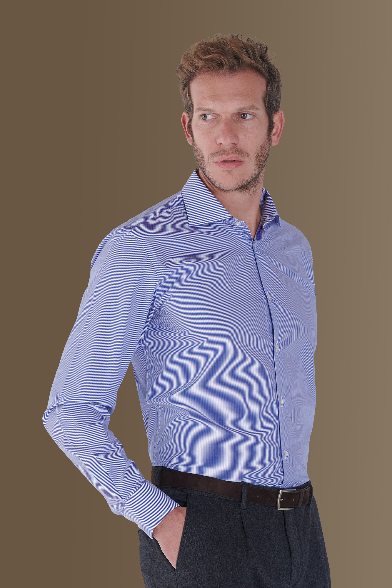Camicia classica collo francese 100% cotone tinto filo riga stretta image number null