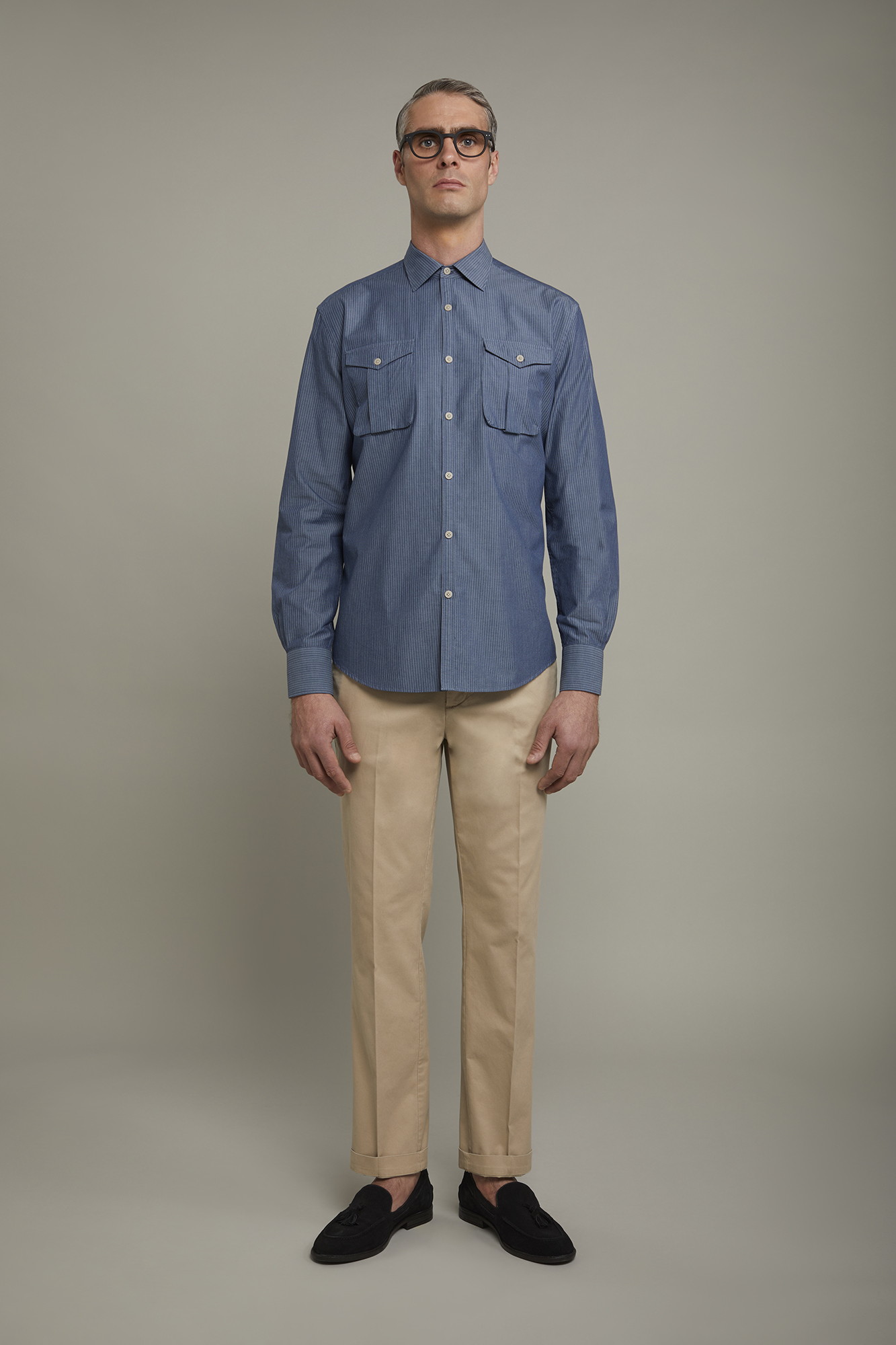 Pantalon homme classique en tissu de coton teint en pièce à rayure coupe régulière image number null