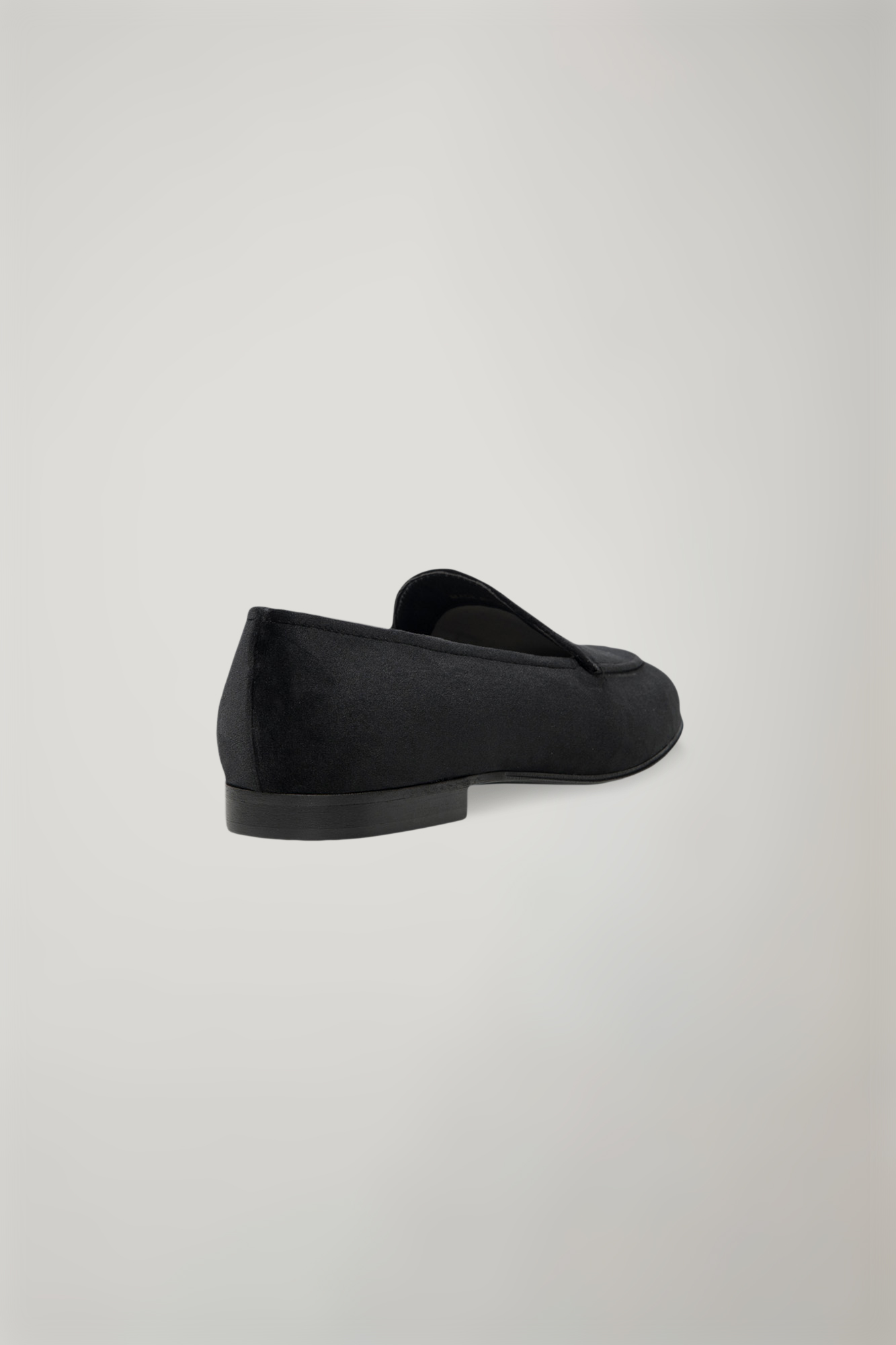 Women's classic velvet loafer with thunit sole image number null