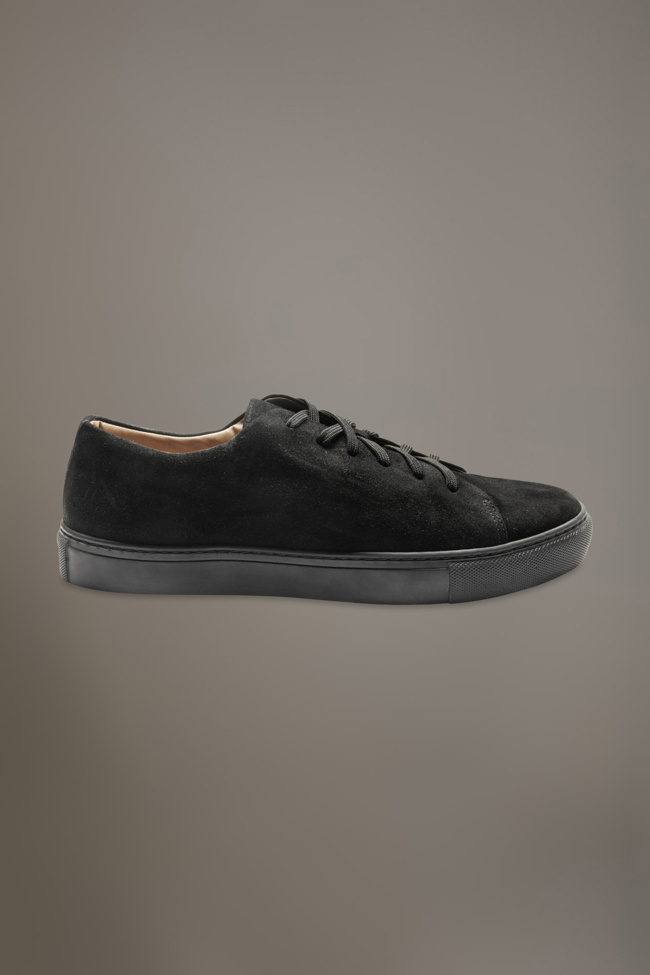 Sneaker 100% pelle scamosciata con suola in gomma image number null