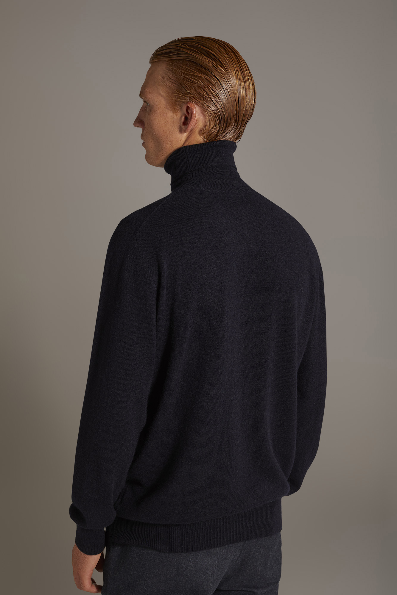 Maglia collo alto 100% cachemire image number null