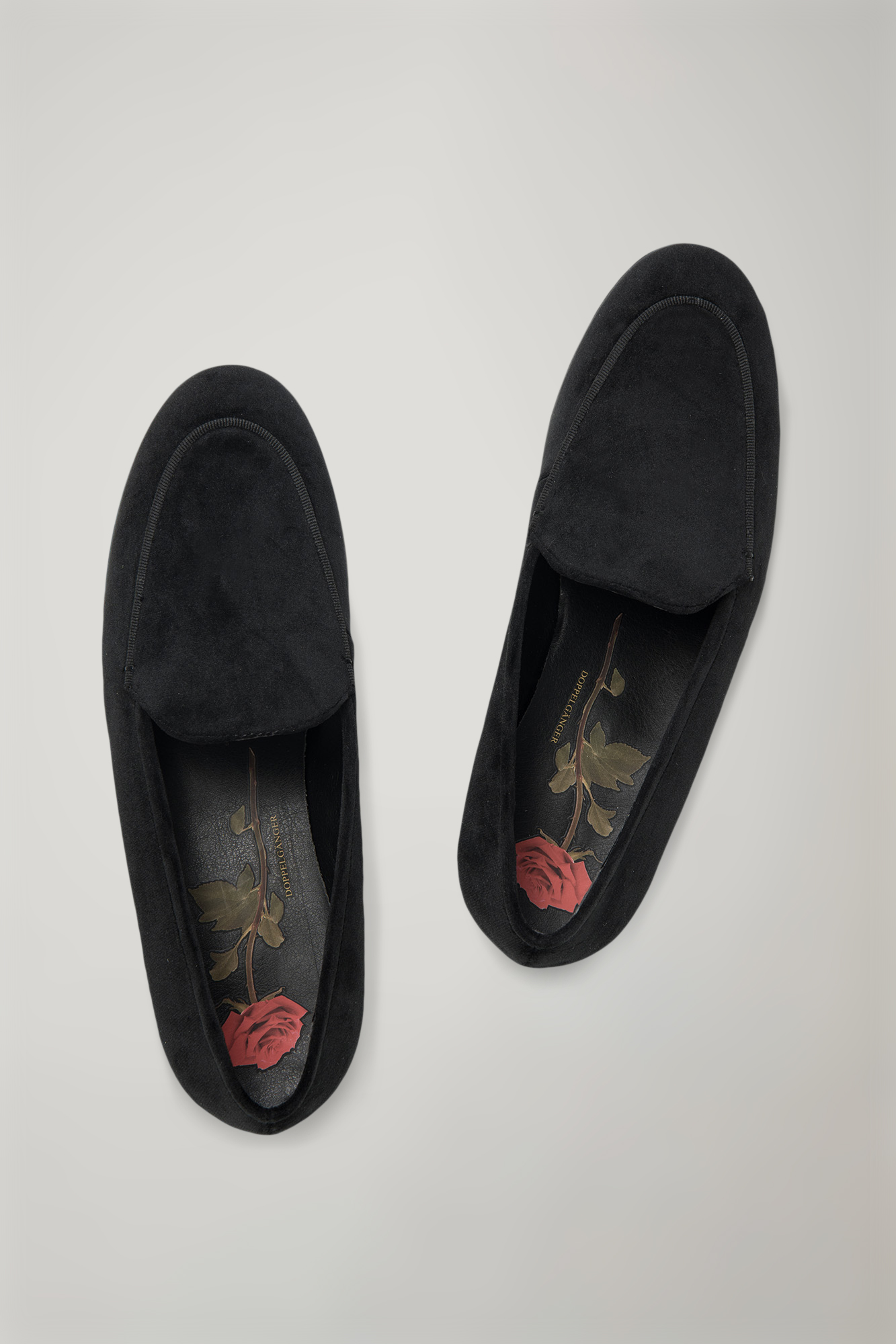 Women's classic velvet loafer with thunit sole image number null