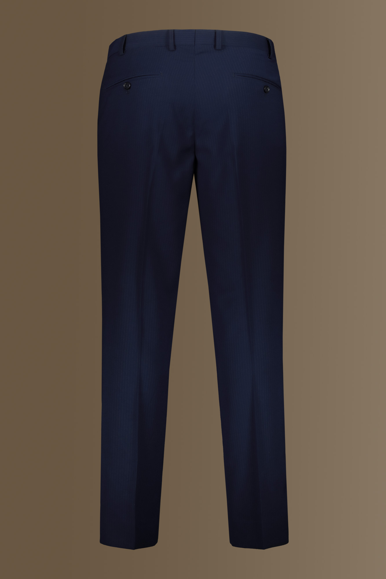 Abito monopetto uomo con pantalone senza pinces tessuto dal disegno gessato image number null