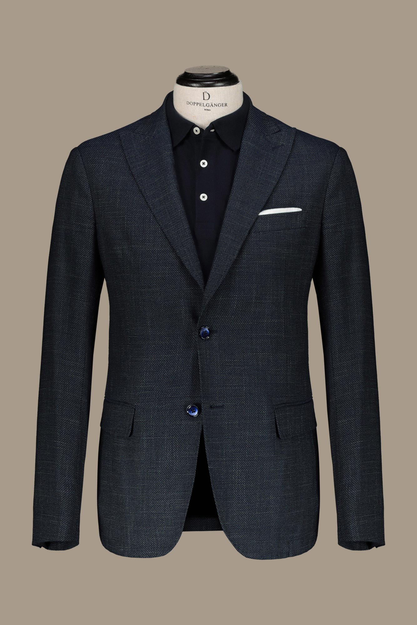 Single breasted blazer with peak lapel image number null