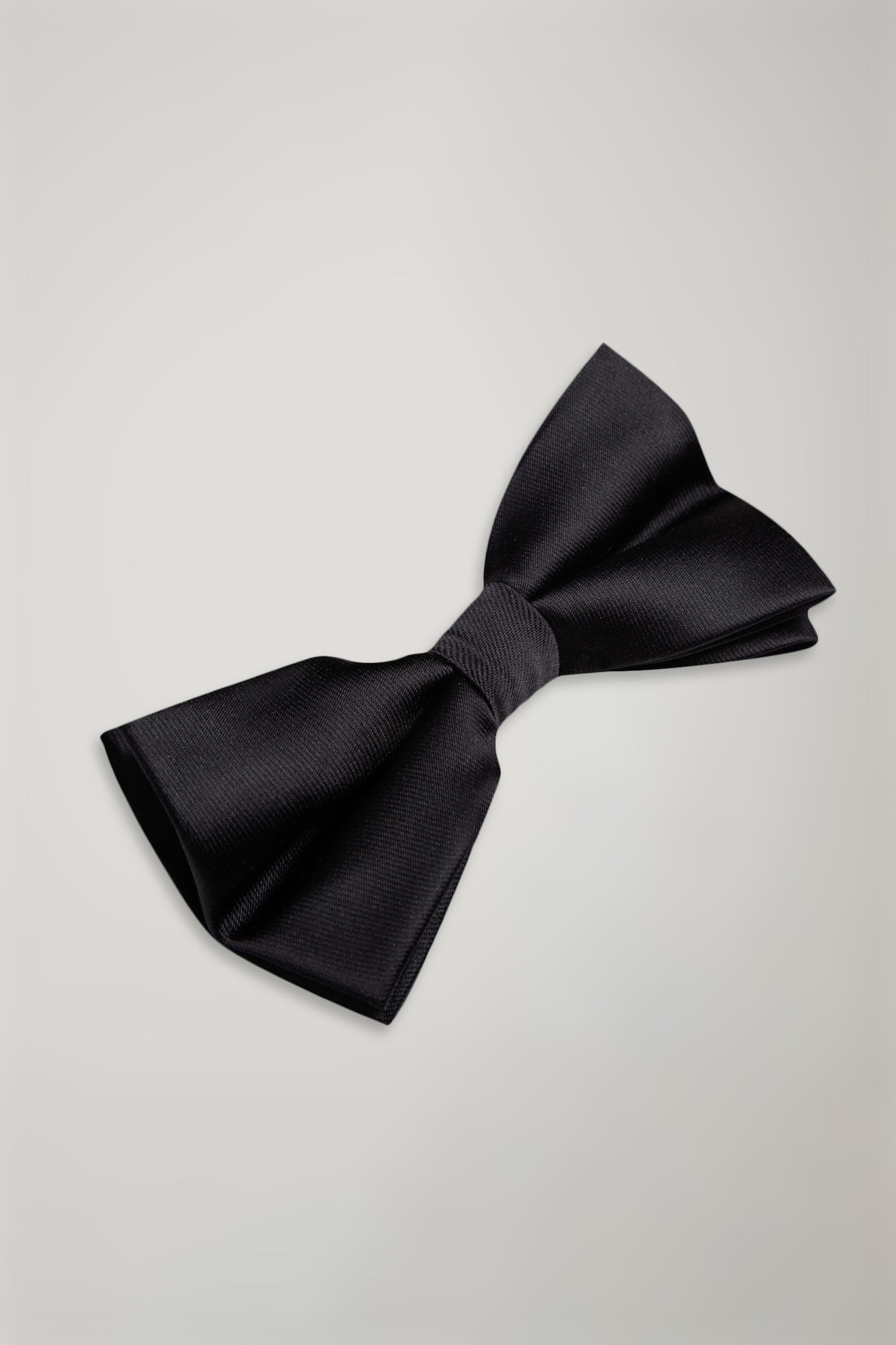Bow tie image number null
