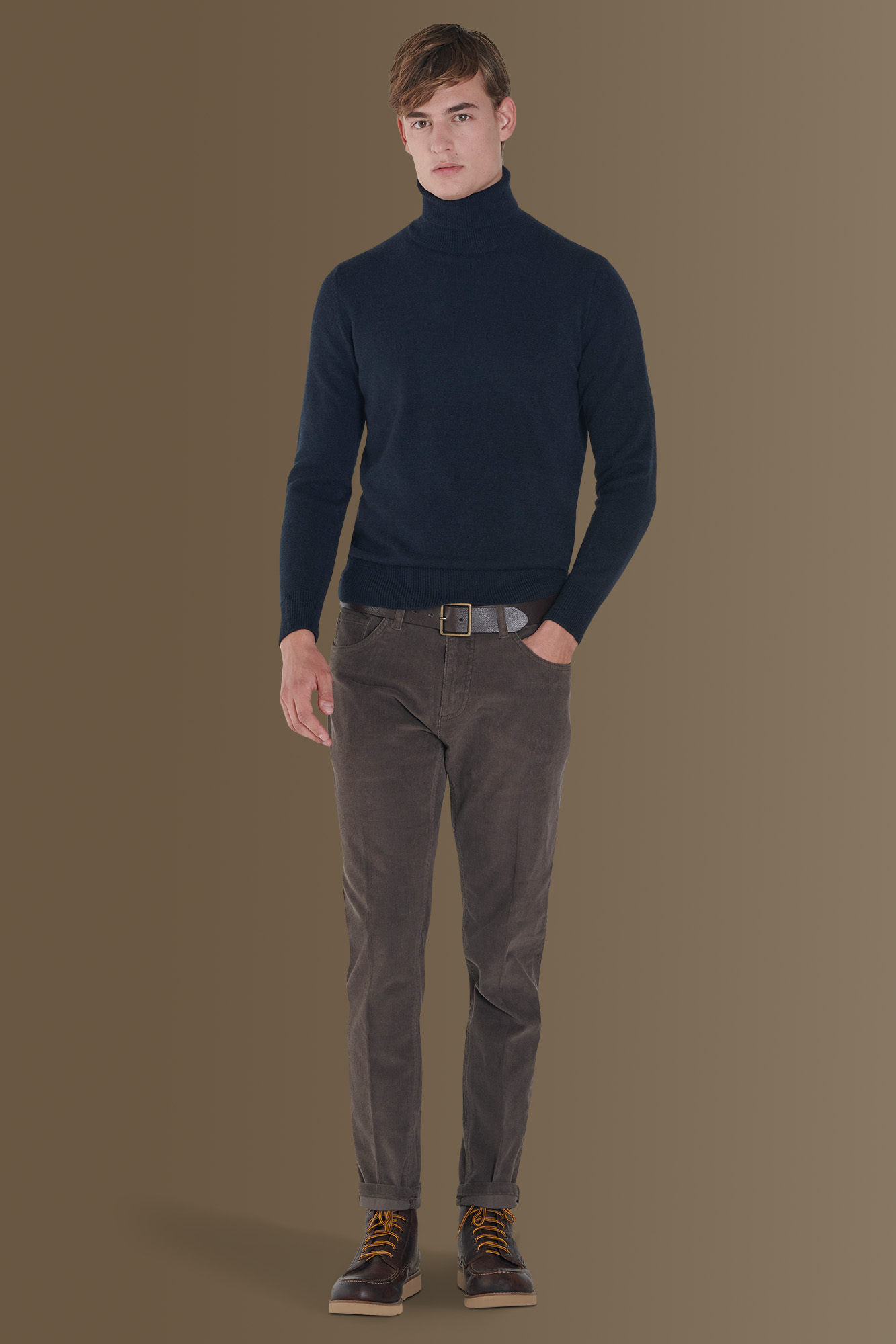 Pantalone chino velluto a coste image number null