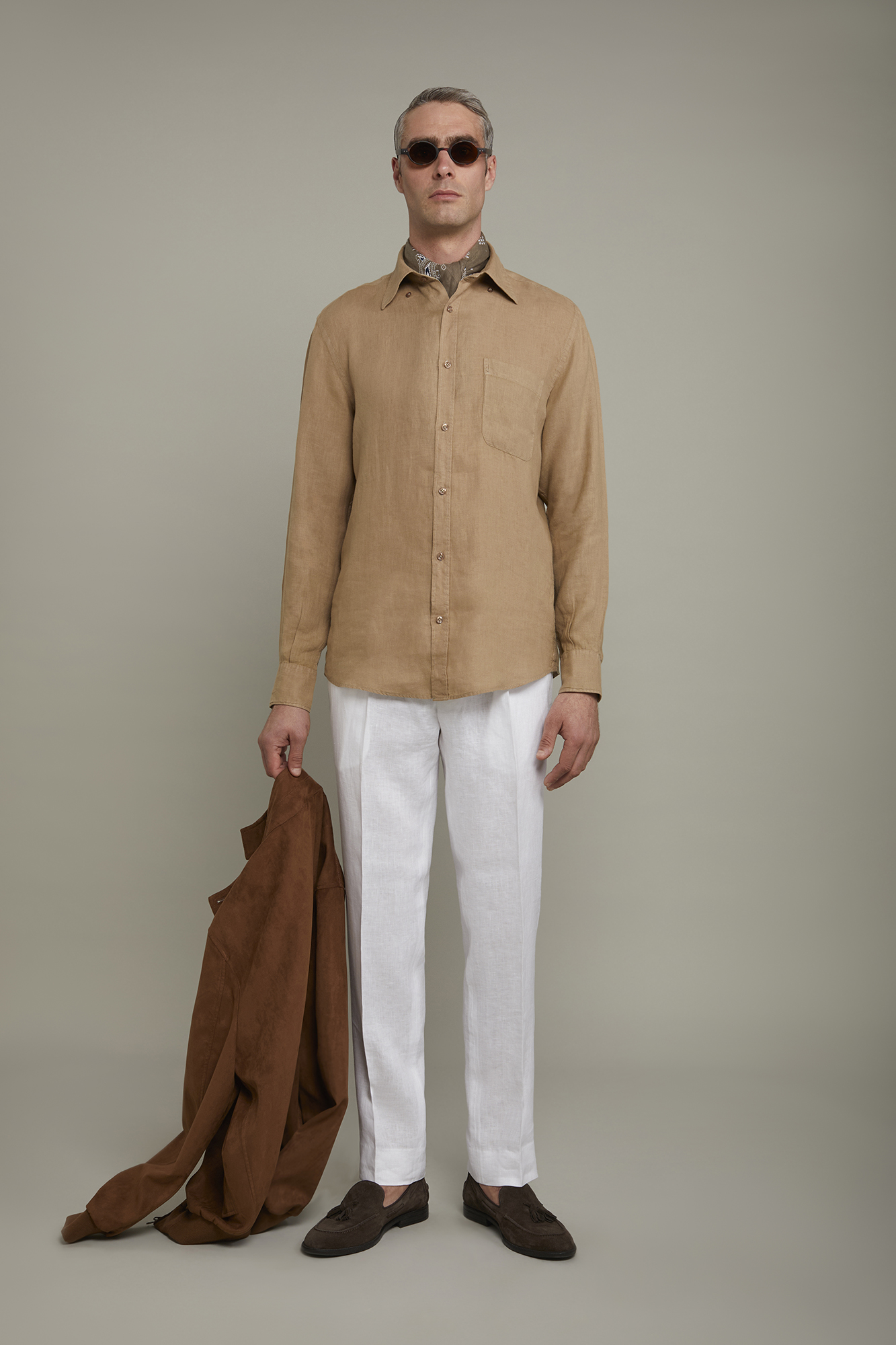 Camicia casual uomo collo button down 100% lino comfort fit image number null
