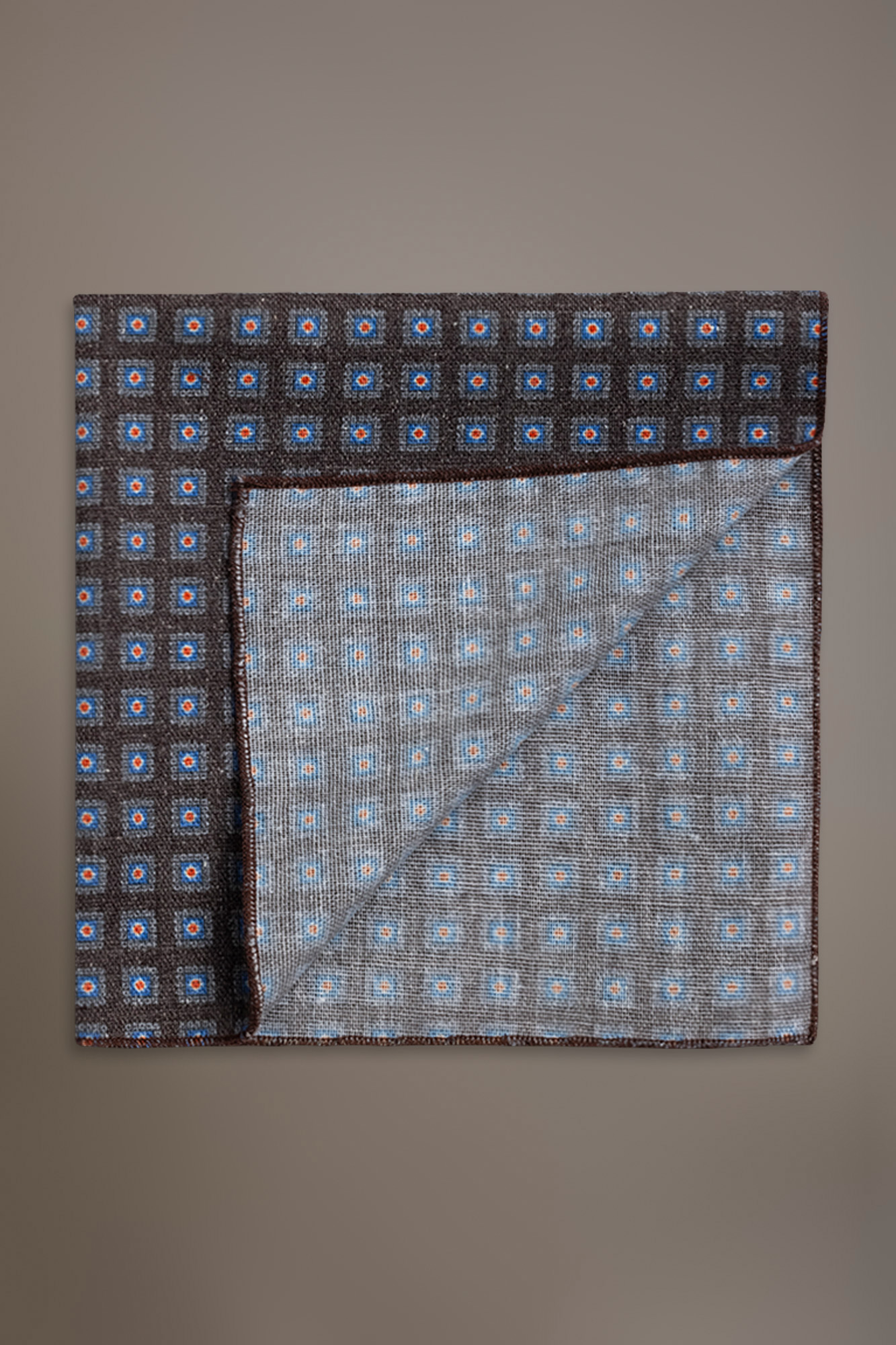 Pochette misto lino brown disegno fantasia uomo image number null
