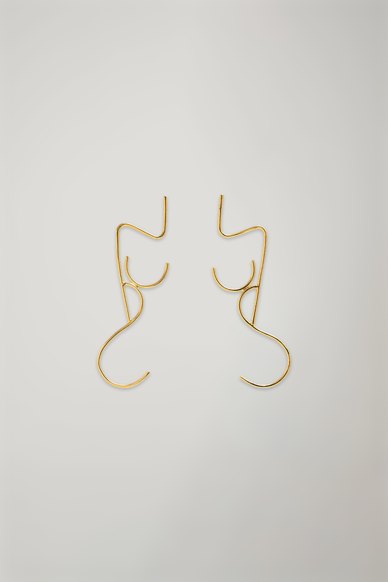 Women's earrings made of brass image number null