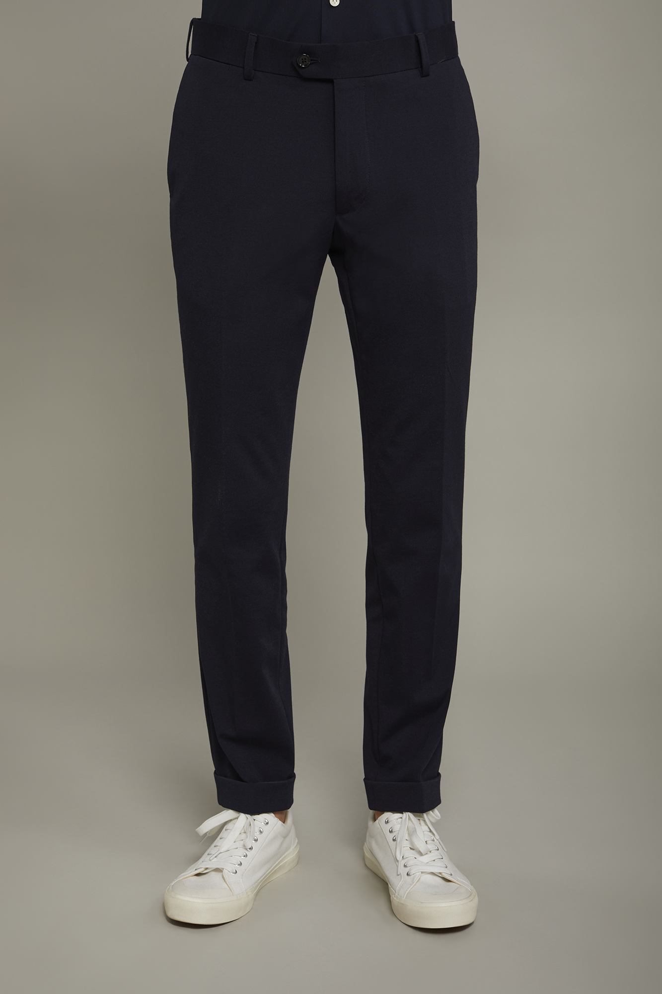 Pantalon homme en jersey sans pinces avec pli classique coupe régulière image number null