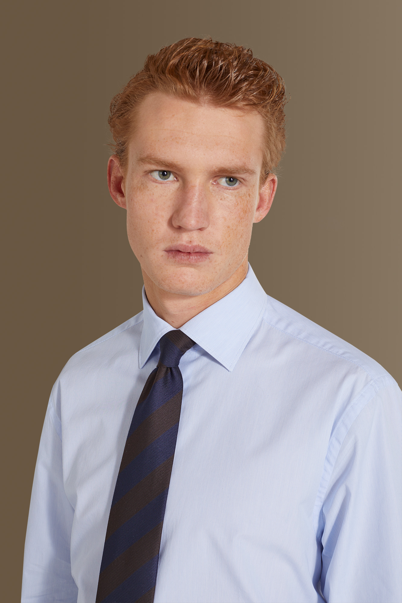 Camicia classica lavata uomo collo francese tinto filo popeline riga sottile image number null