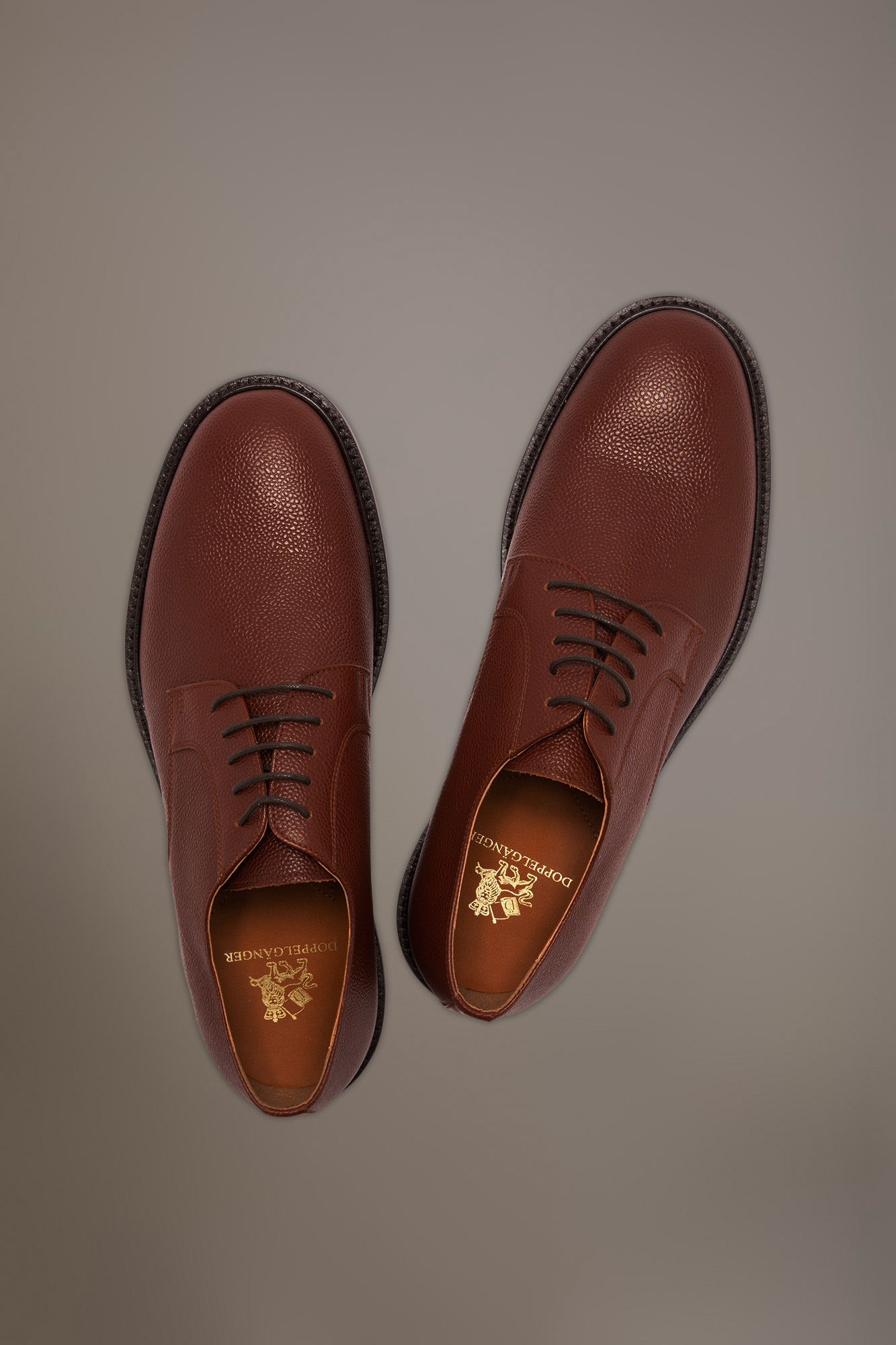 Derby shoes - drummed leather - 100% leather image number null