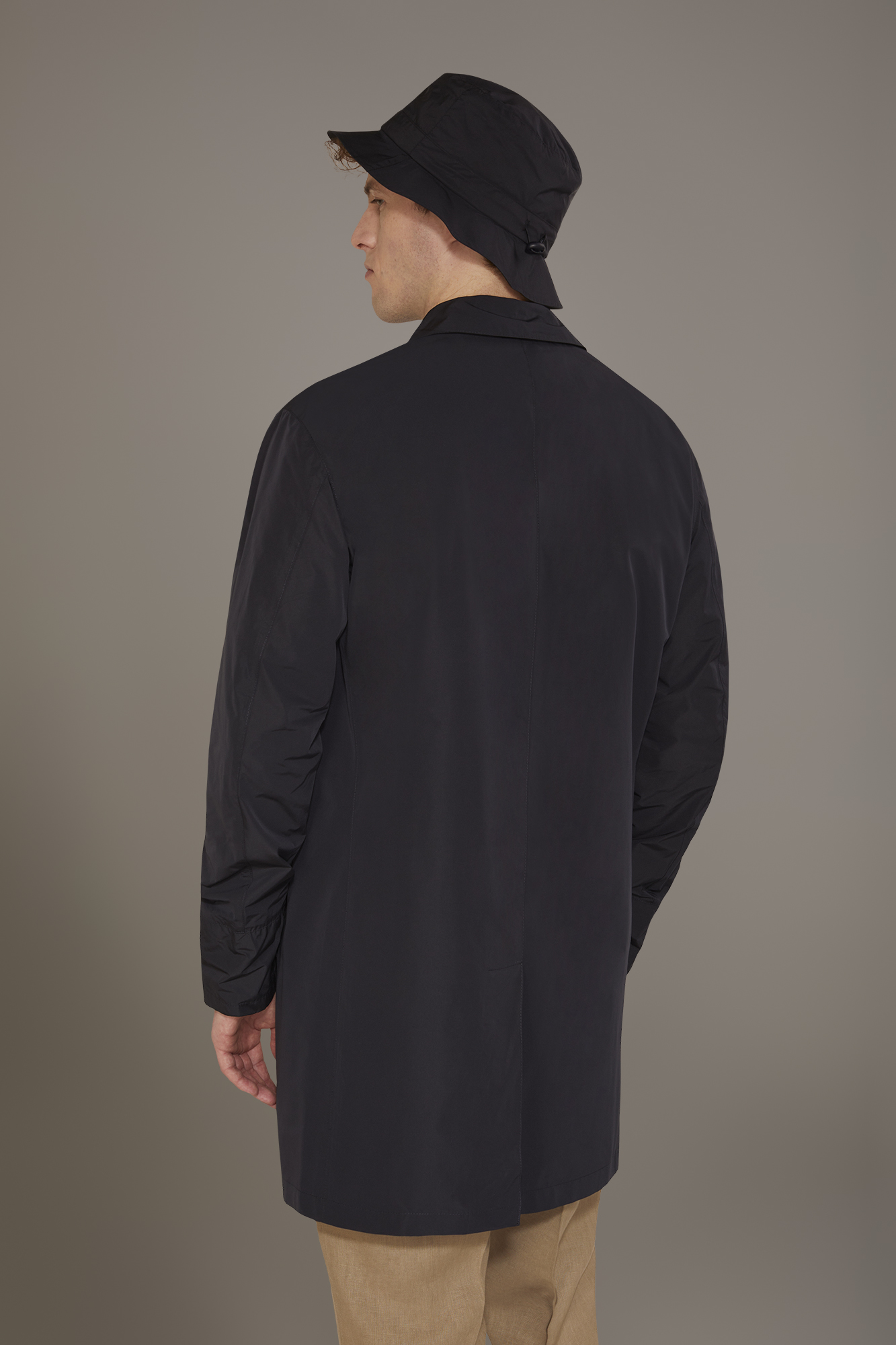 Tech raincoat with fisherman hat image number null