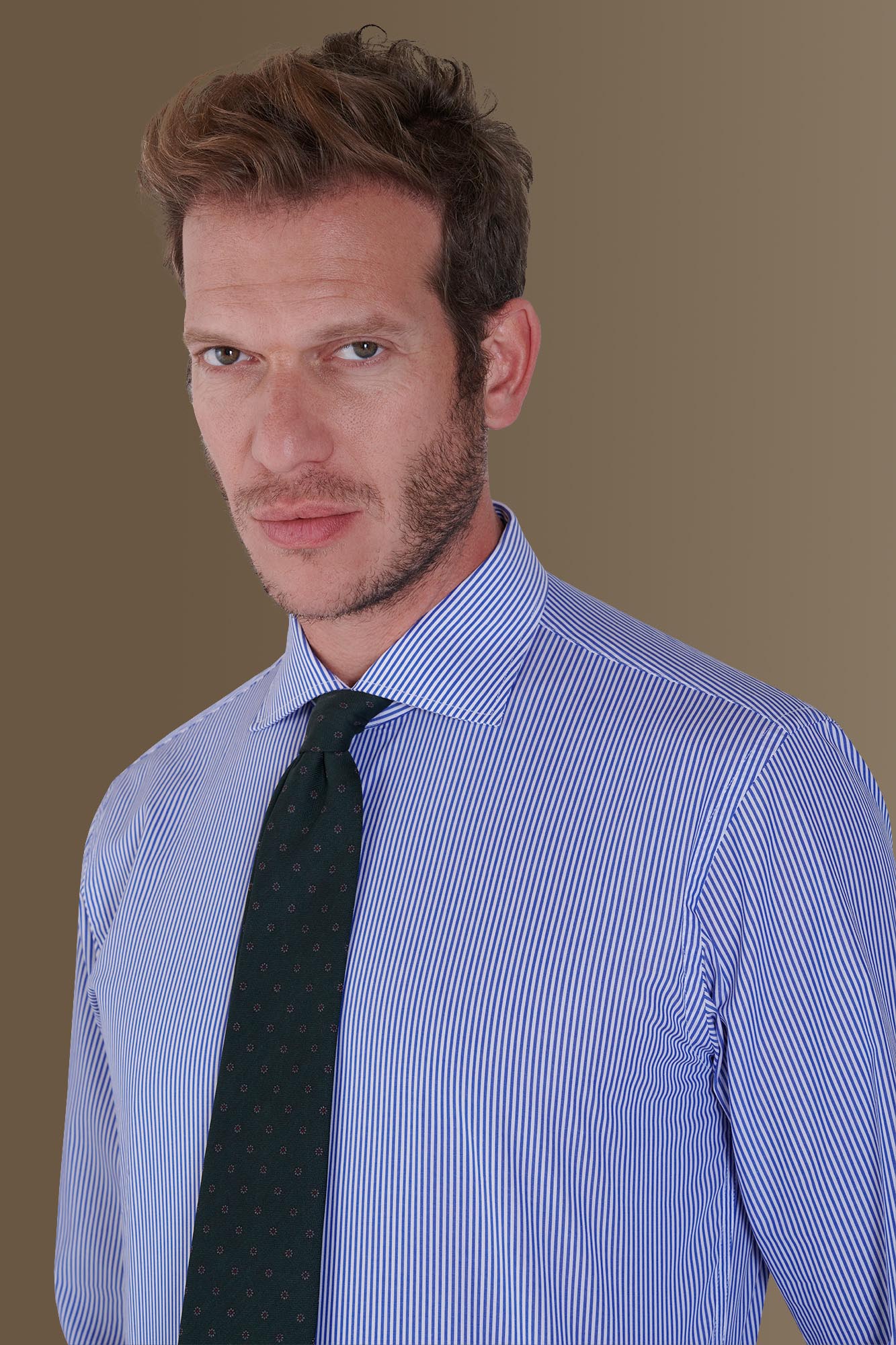 Camicia classica uomo collo francese 100% cotone tinto filo a righe bicolori image number null