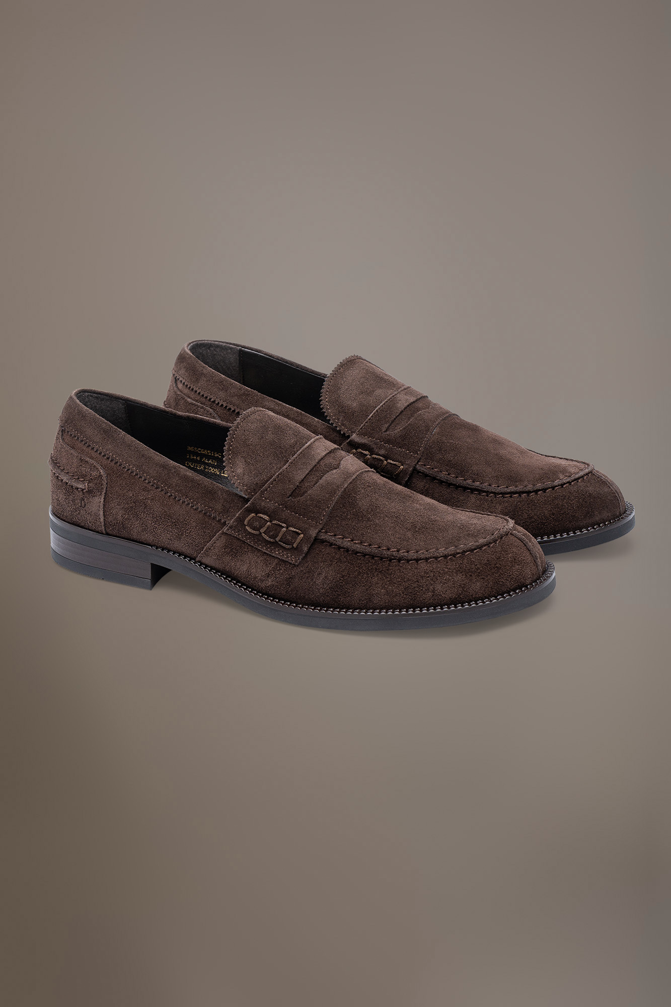 Suede loafer shoes 100% leather with rubber sole image number null