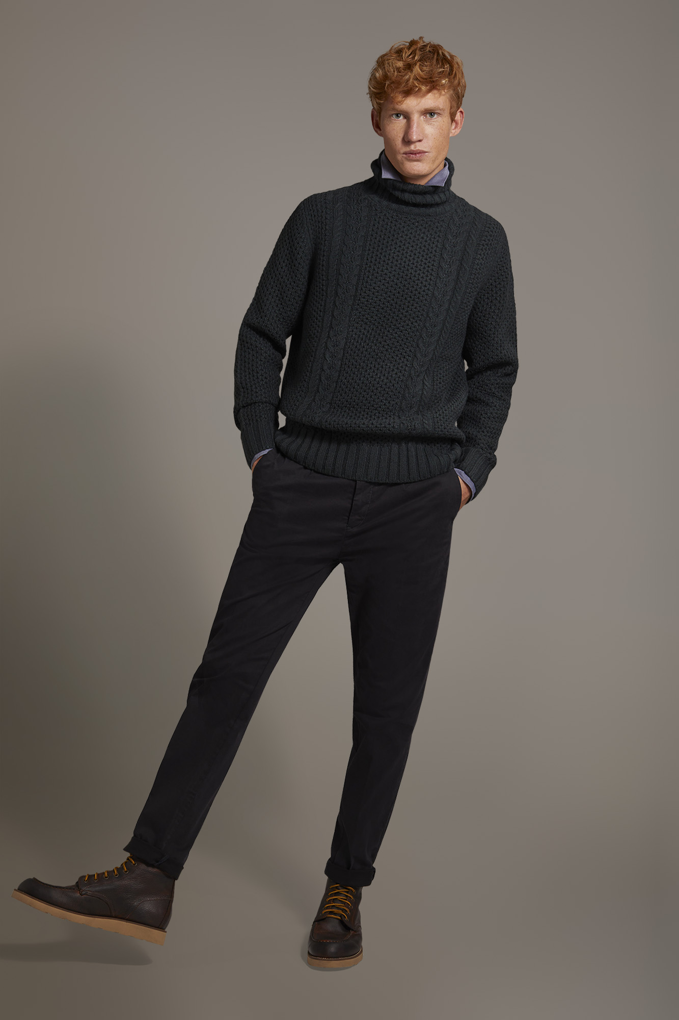 Pantalone chino uomo con pinces singola image number null
