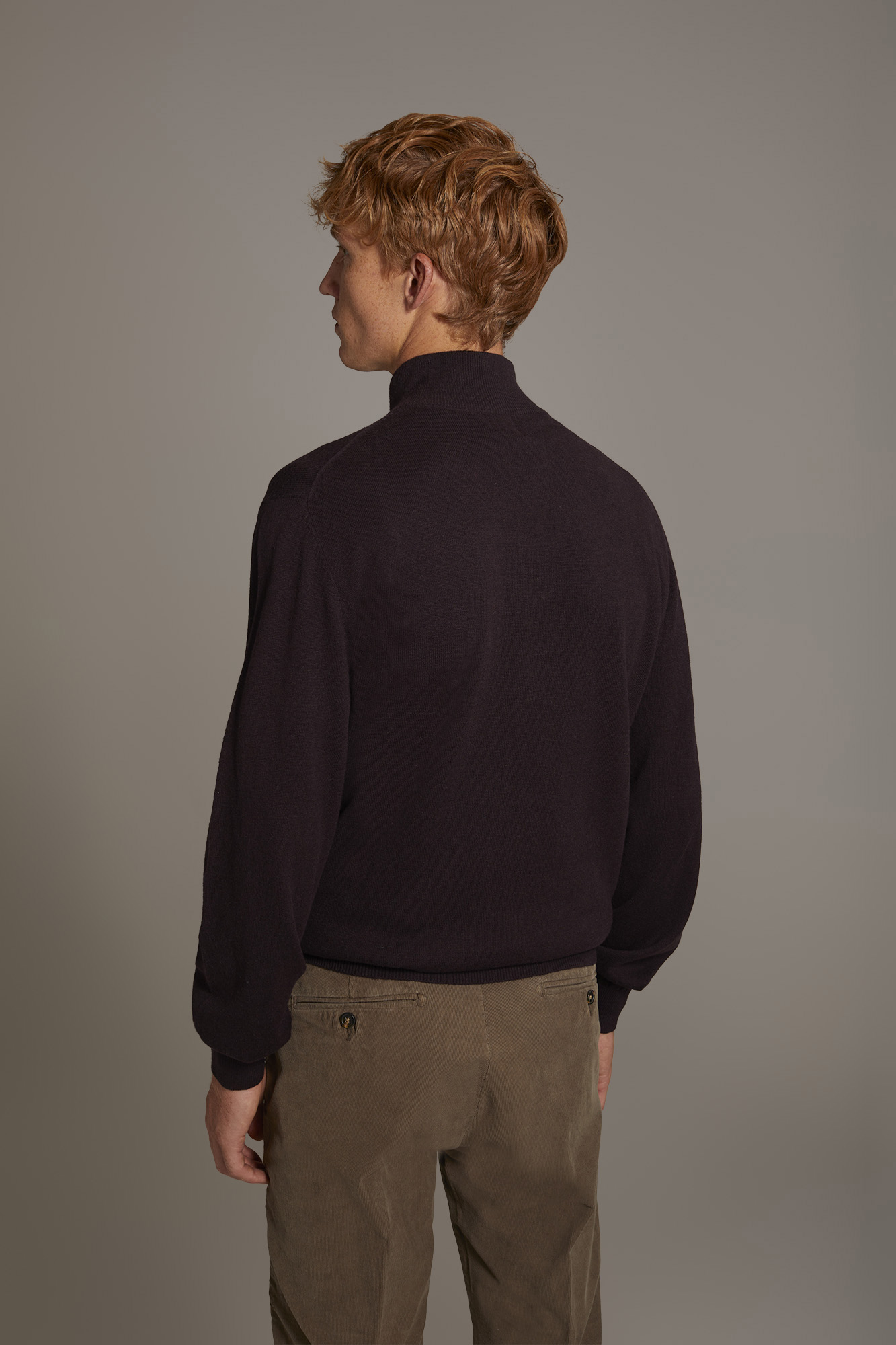 Maglia collo alto con zip misto lana image number null