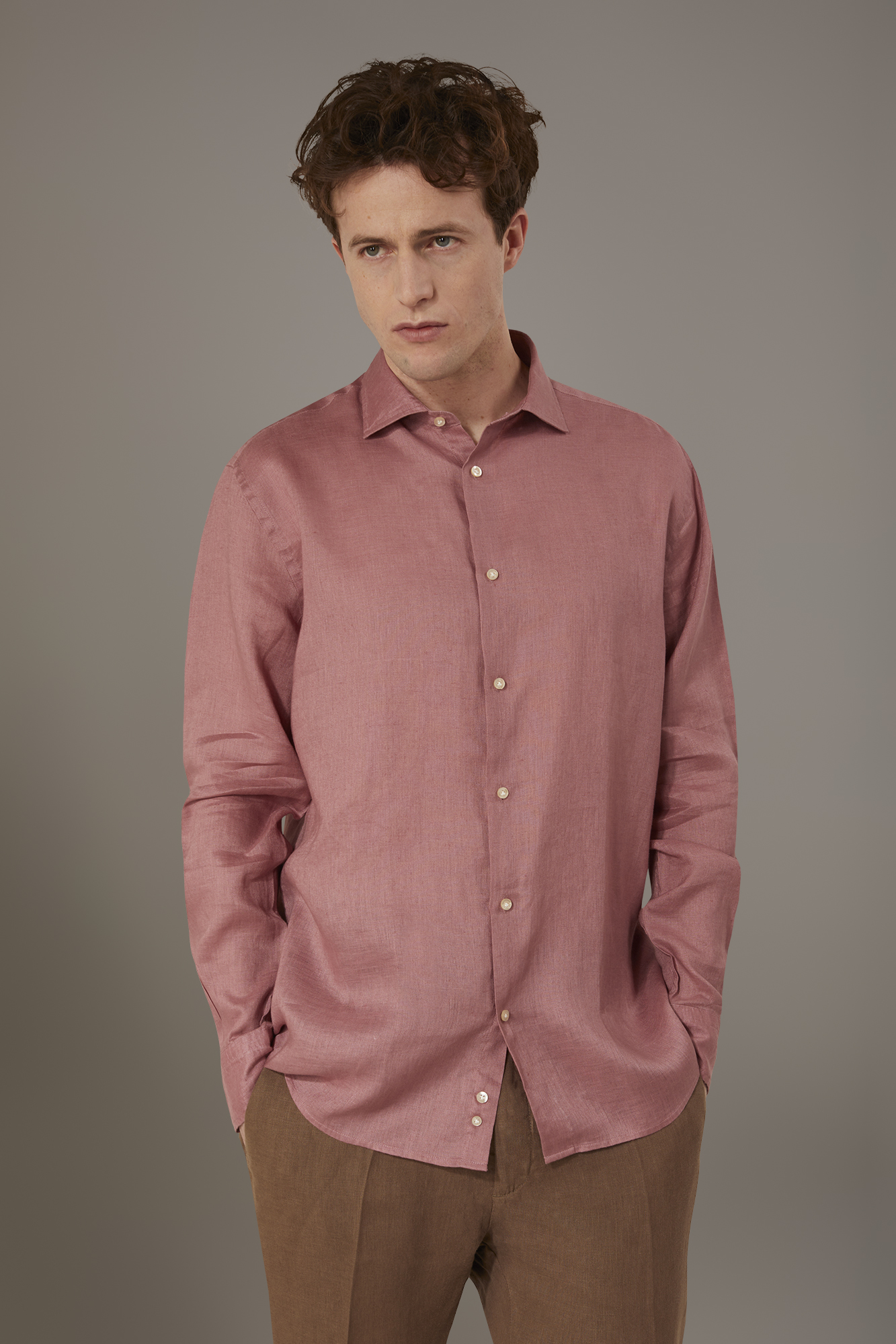 Camicia casual uomo collo francese 100% lino tinta unita image number null