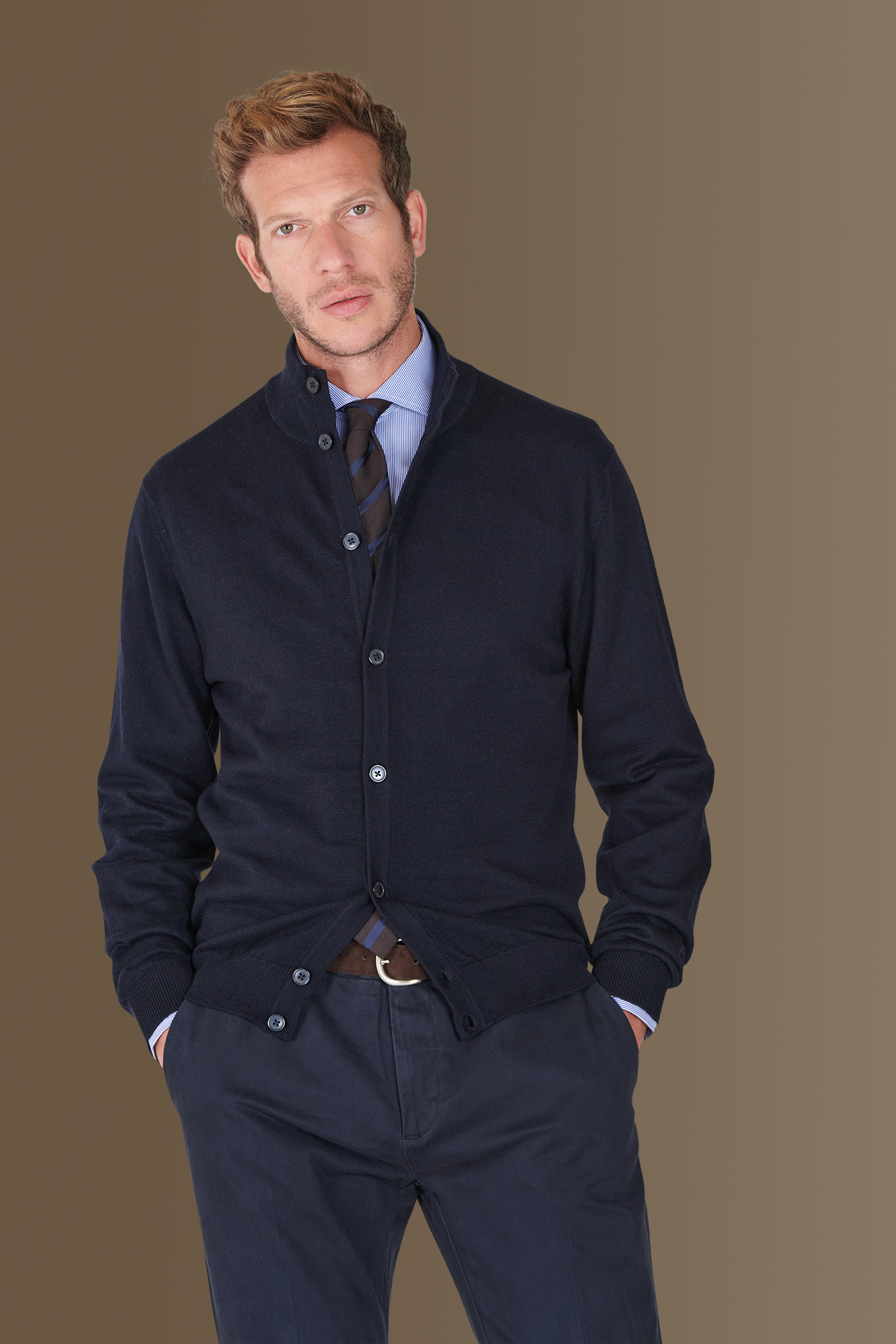 Cardigan collo alto in misto lana e cotone image number null