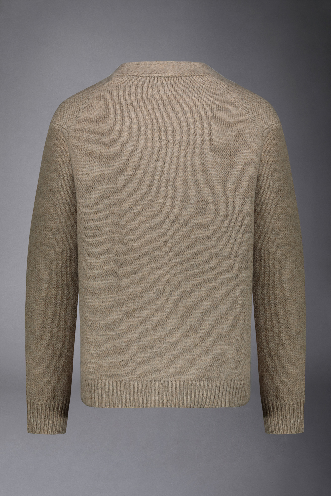 Cardigan à col en V avec un composant en laine d'alpaga regular fit image number null