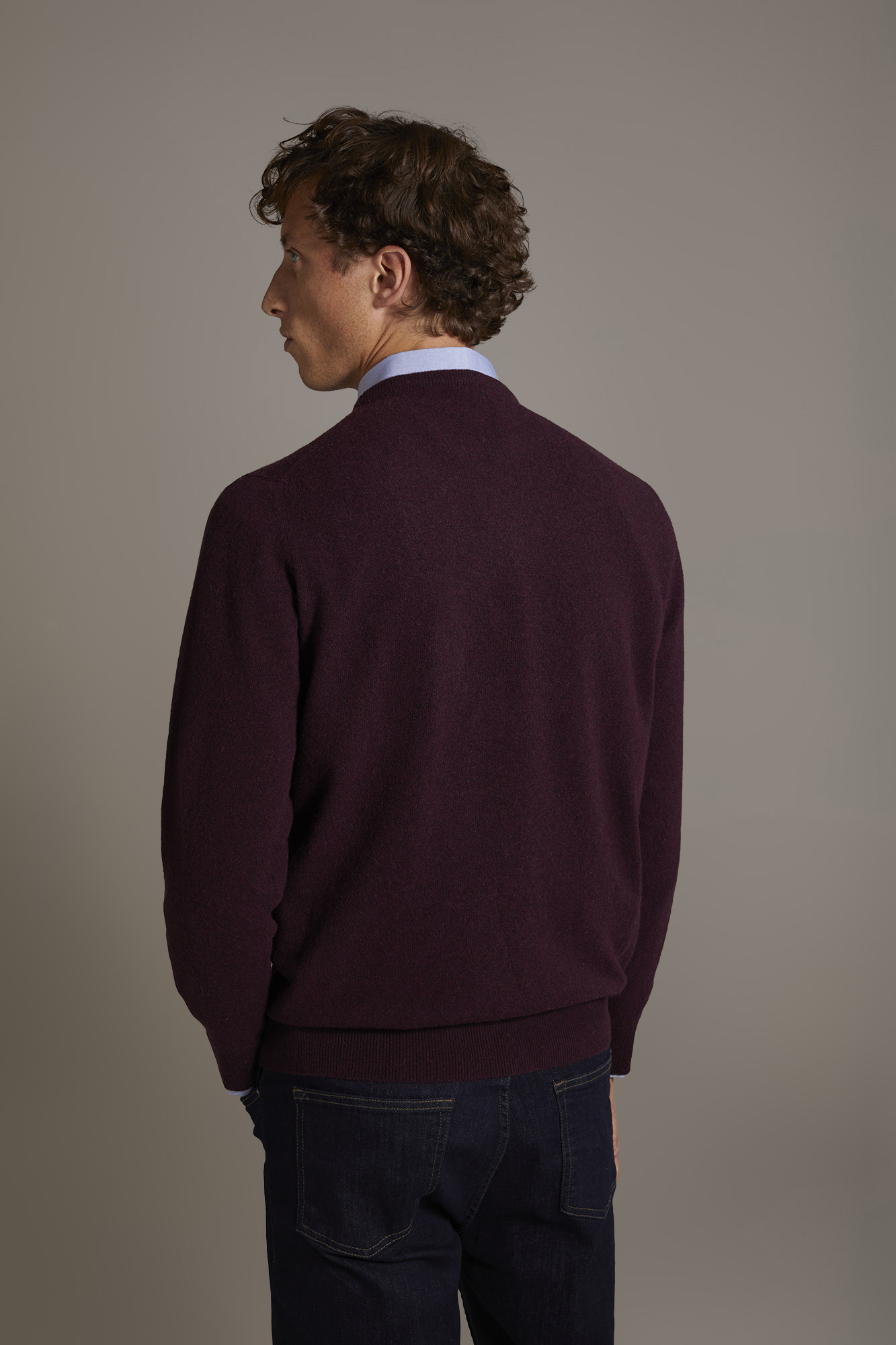 Maglia girocollo in misto lana lambswool image number null