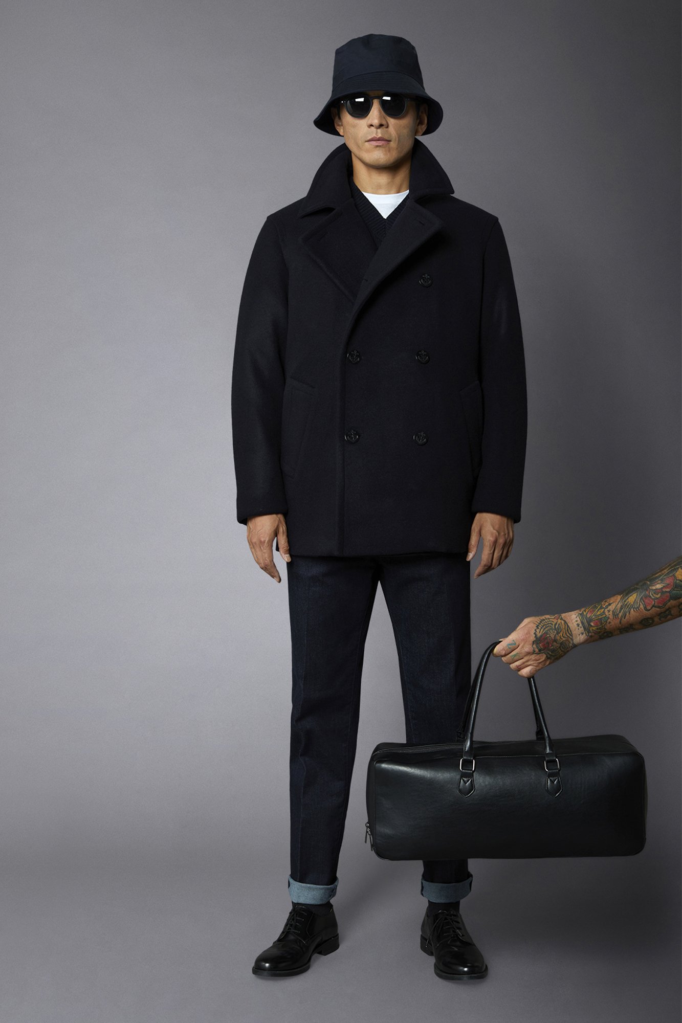 Men's wool-blend padded peacoat with regular fit side pockets image number null
