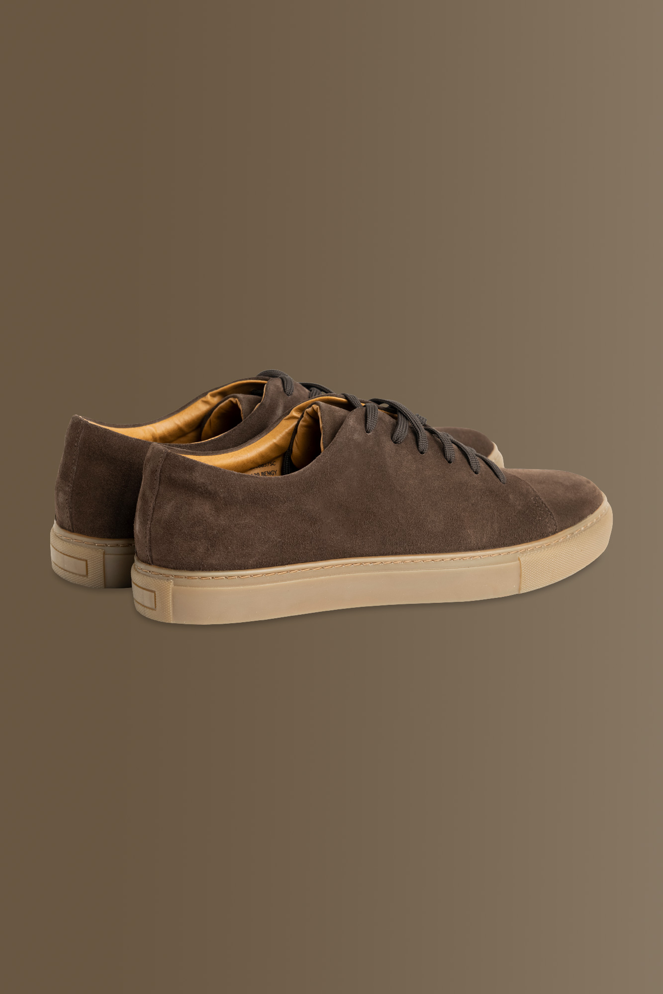 Sneakers uomo in vera pelle scamosciata image number null