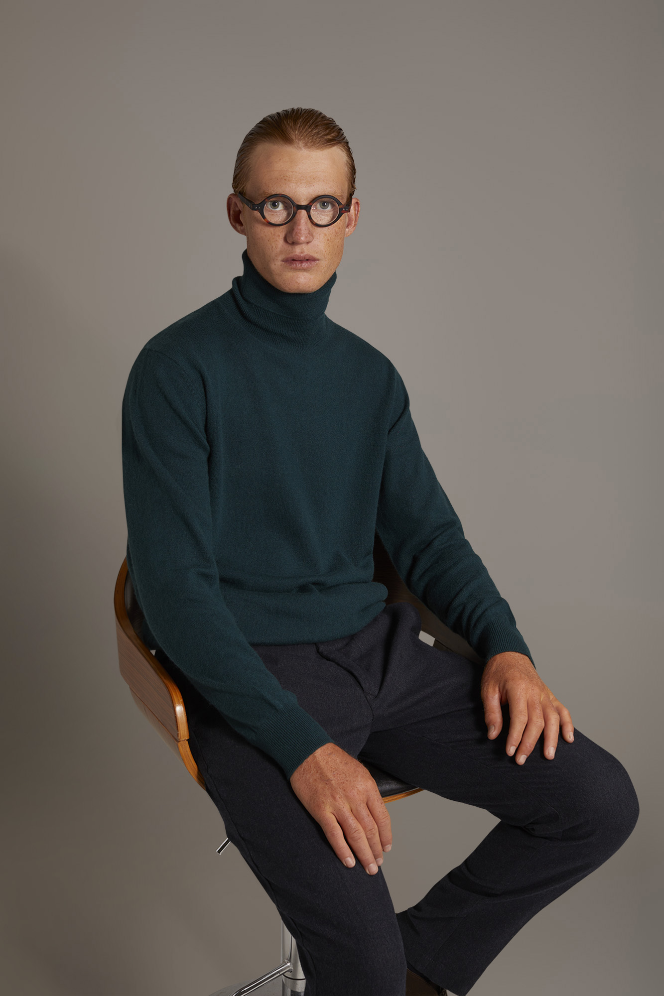 Maglia collo alto 100% cachemire image number null
