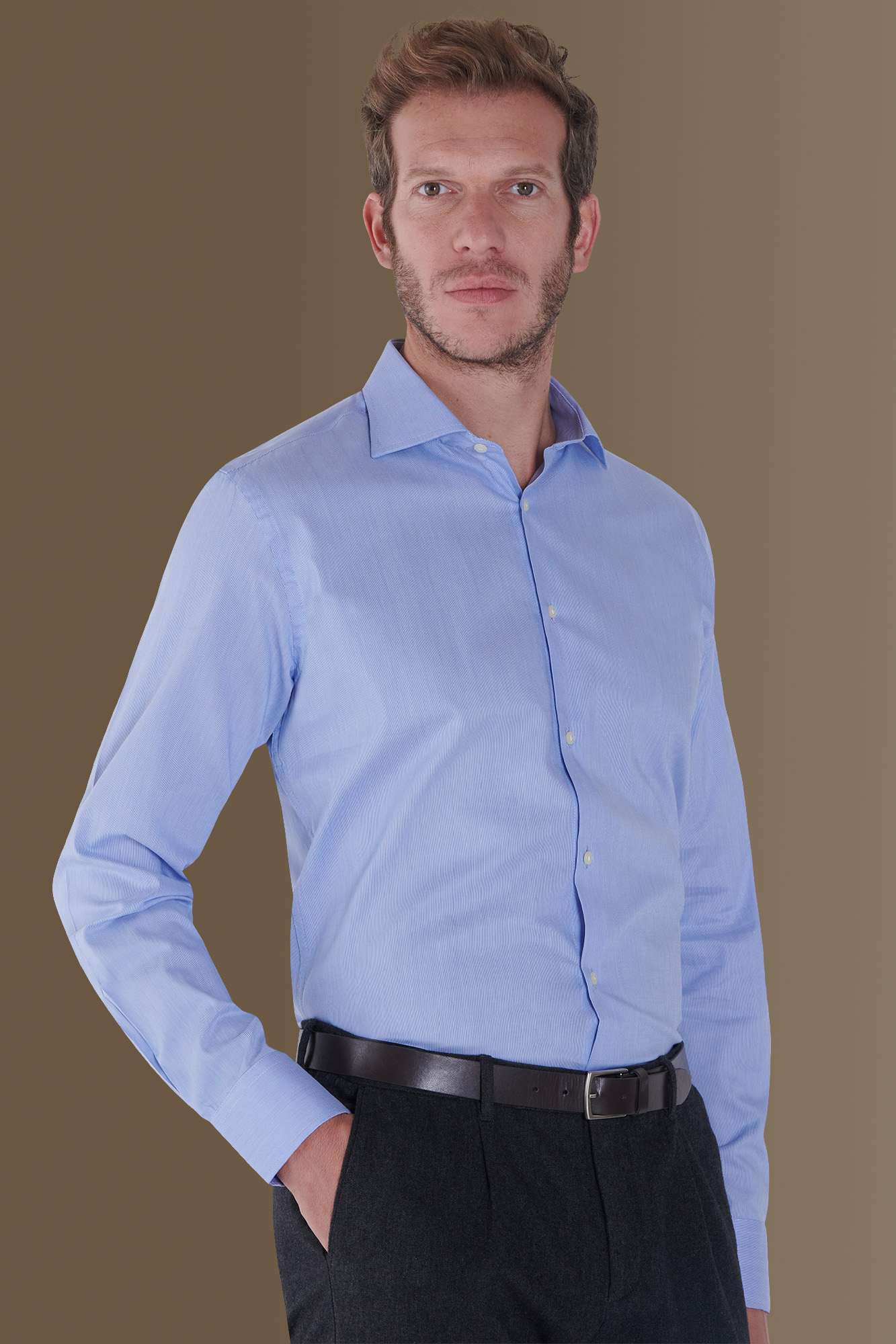 Camicia classica uomo collo francese 100% cotone tinto filo a righe sottili image number 2