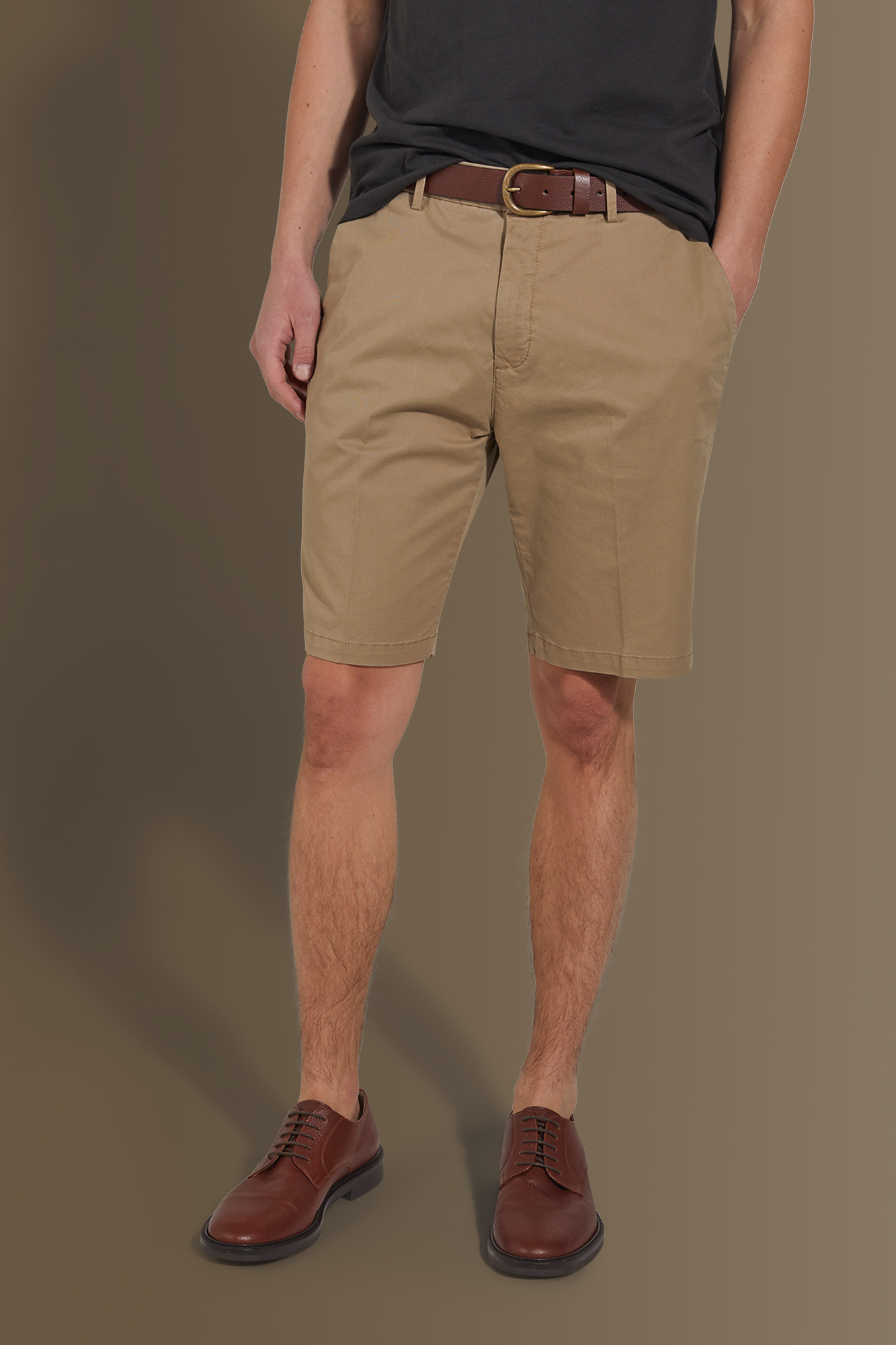 Classic bermuda twill stretch construction image number 1