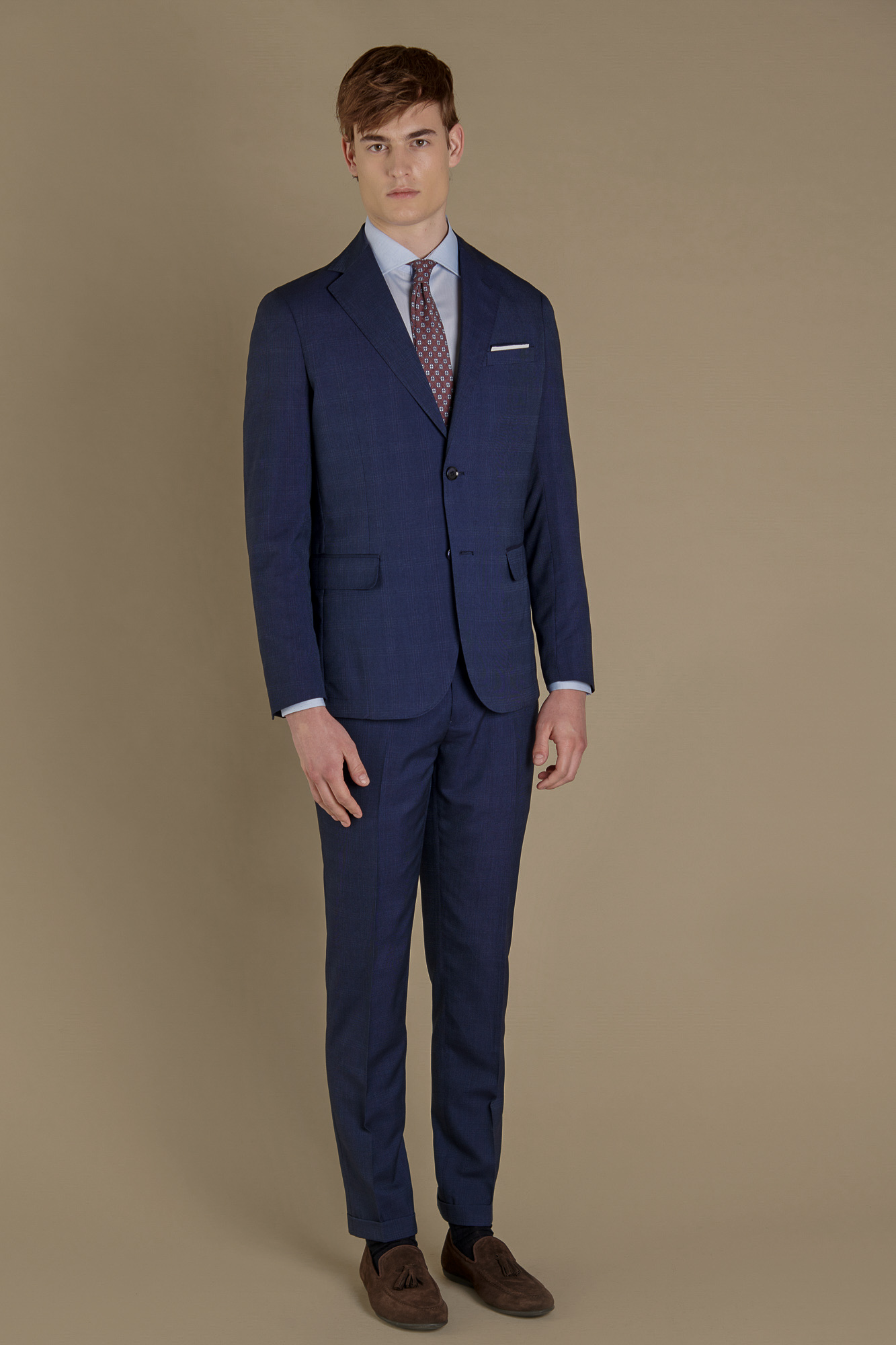 Abito monopetto uomo finestrato tono su tono pantalone con risvolto image number null