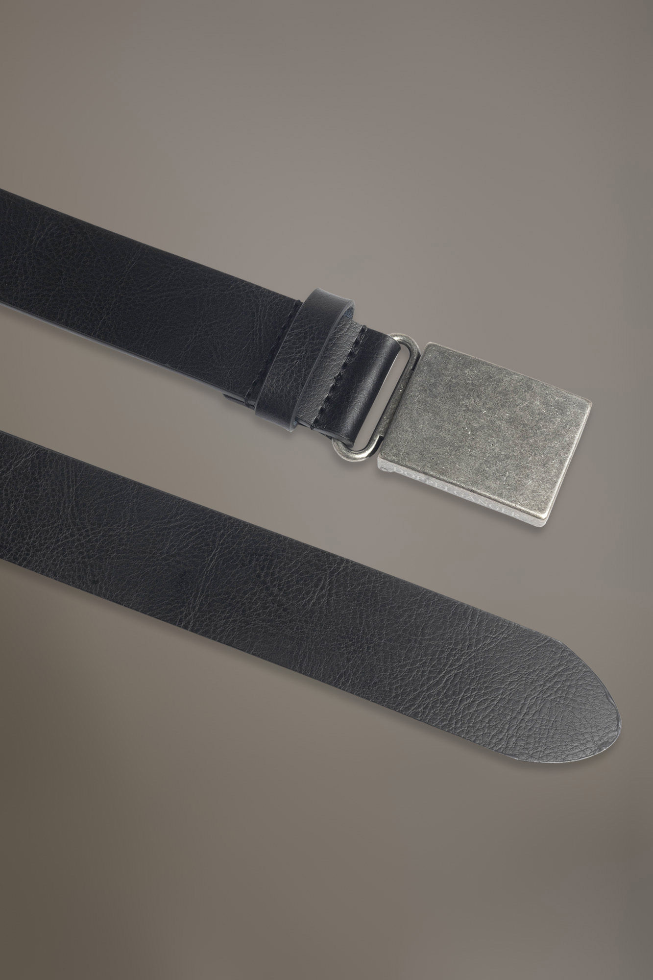 Cintura rivestita in pelle martellata made in Italy image number null