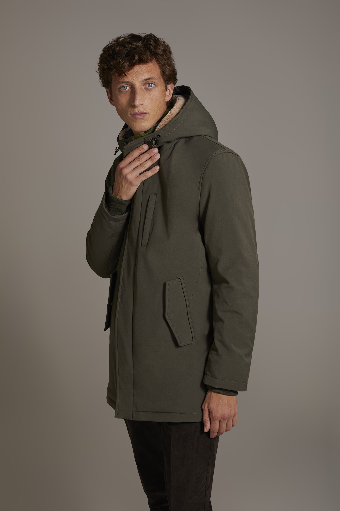 Eskimo in technical fabric image number null