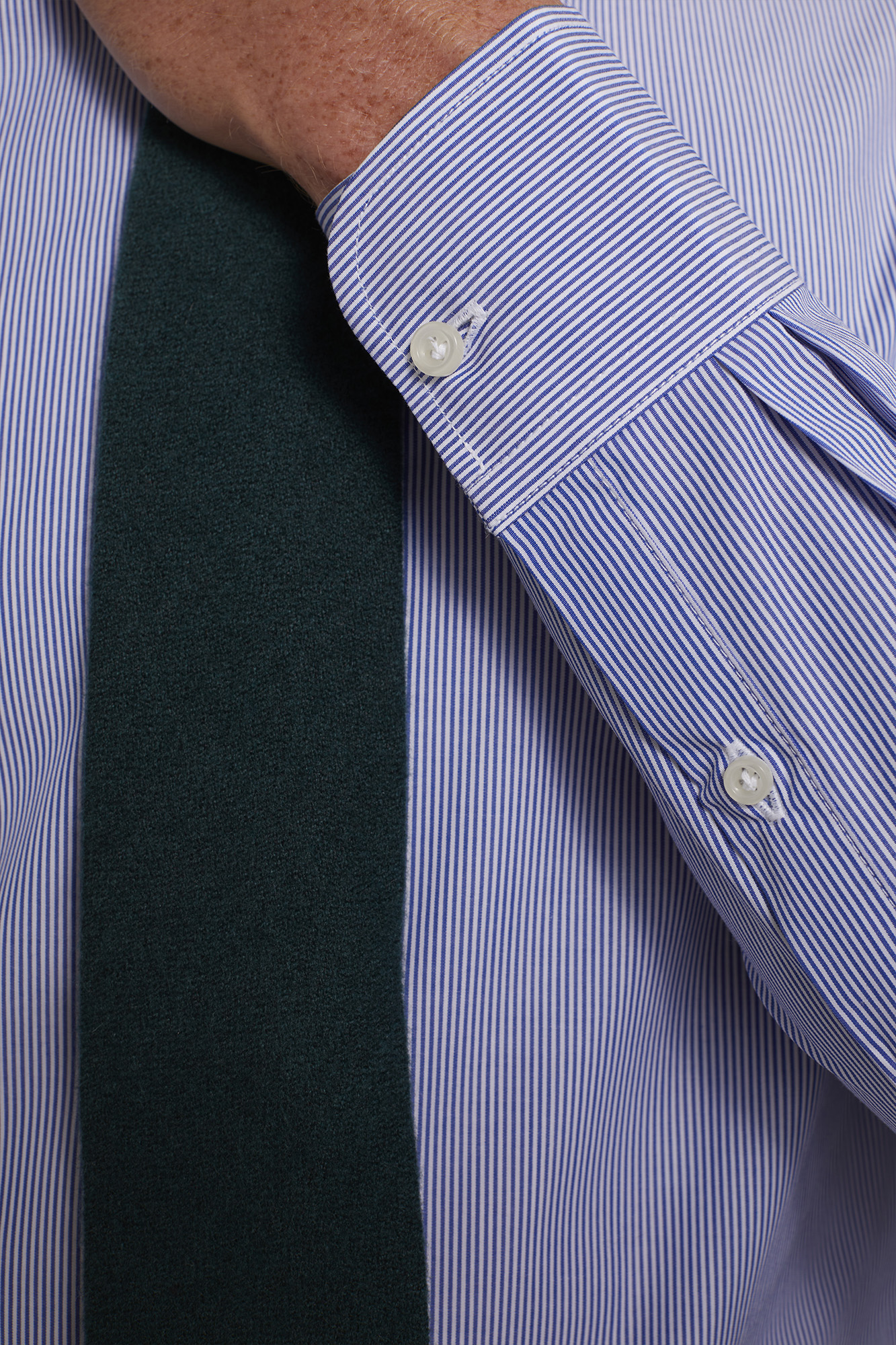 Camicia classica collo francese slim fit tessuto tinto filo rigato image number null