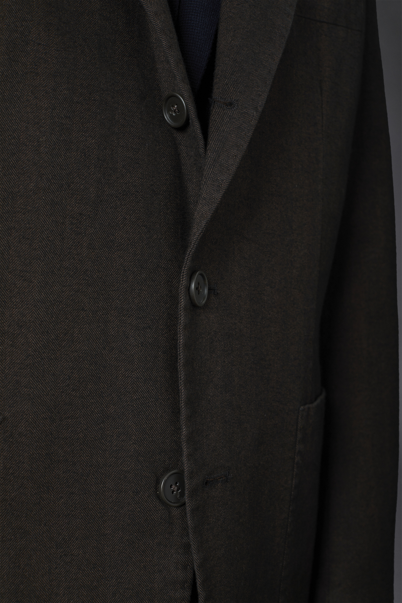Men's single-breasted jacket in washed fabric with herringbone design regular fit image number null