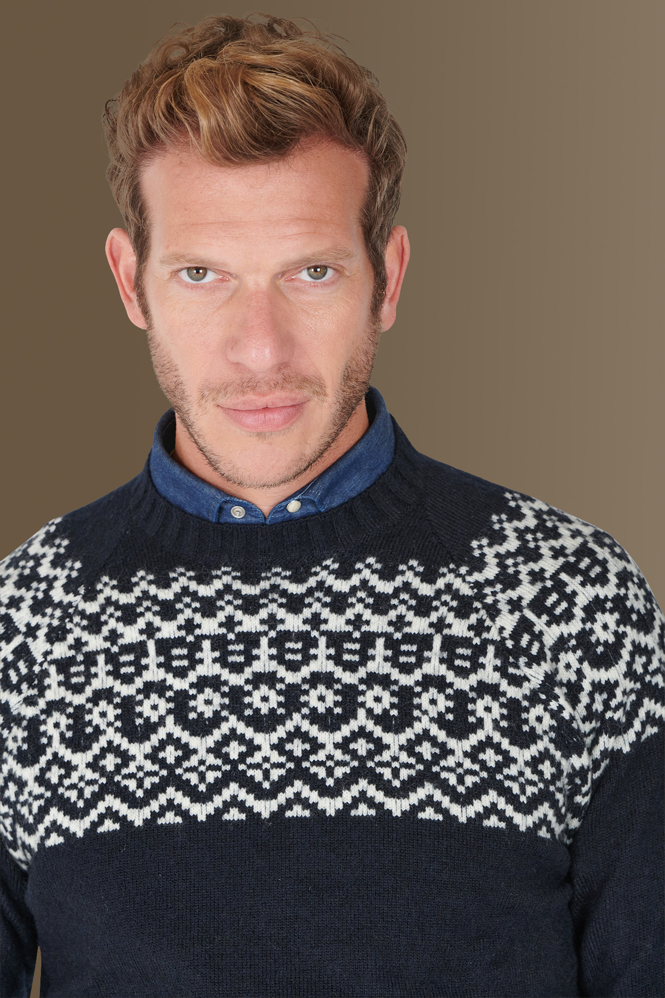 Maglia girocollo con coste inglesi image number null