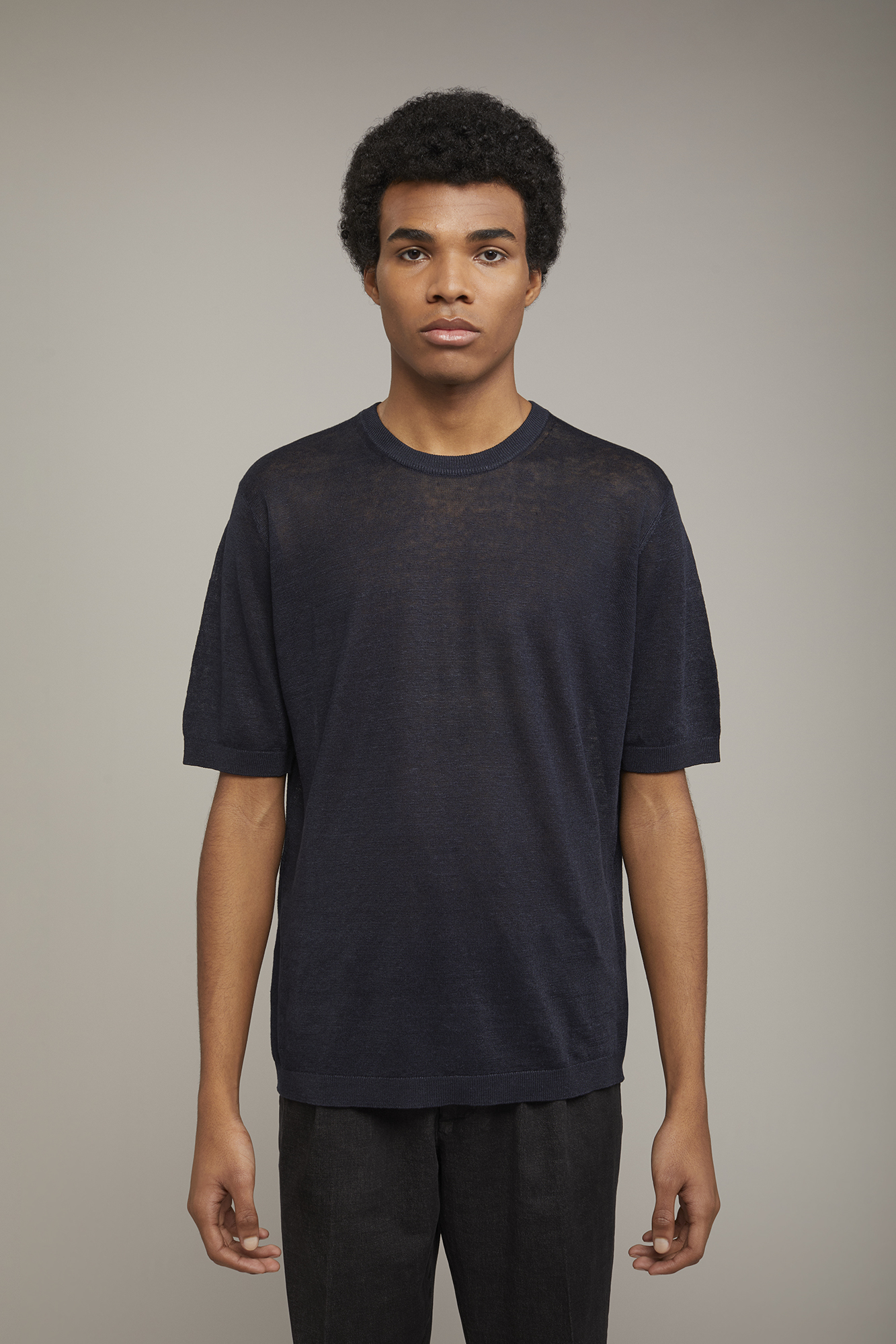 T-shirt uomo in maglia 100% lino con manica corta regular fit image number null