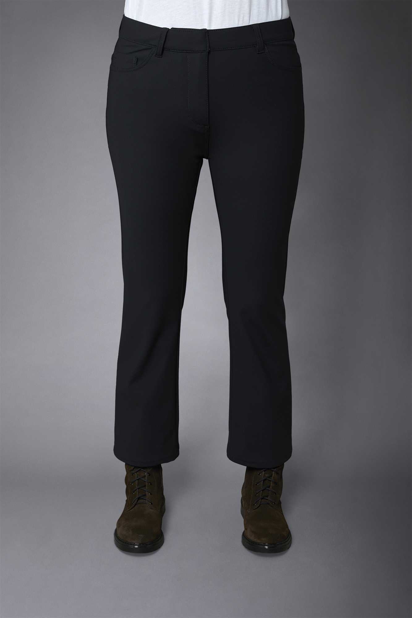 Women's five-pocket pant in technical fabric image number null
