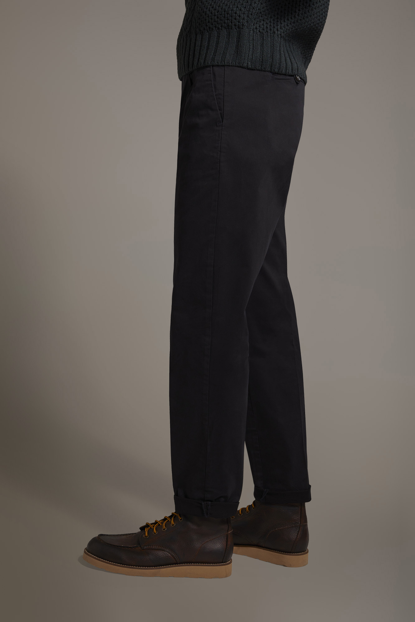 Pantalone chino uomo con pinces singola image number 3